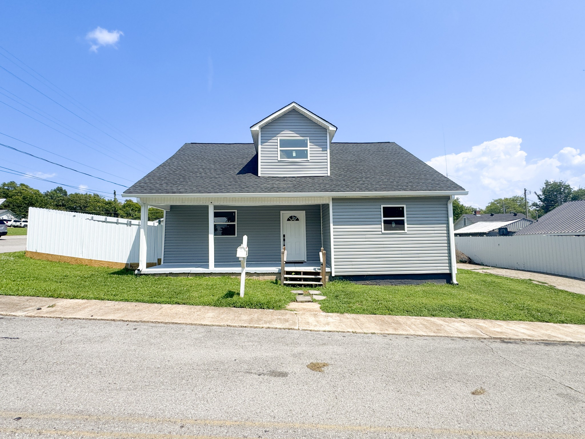 112 Cato St Property Photo 1