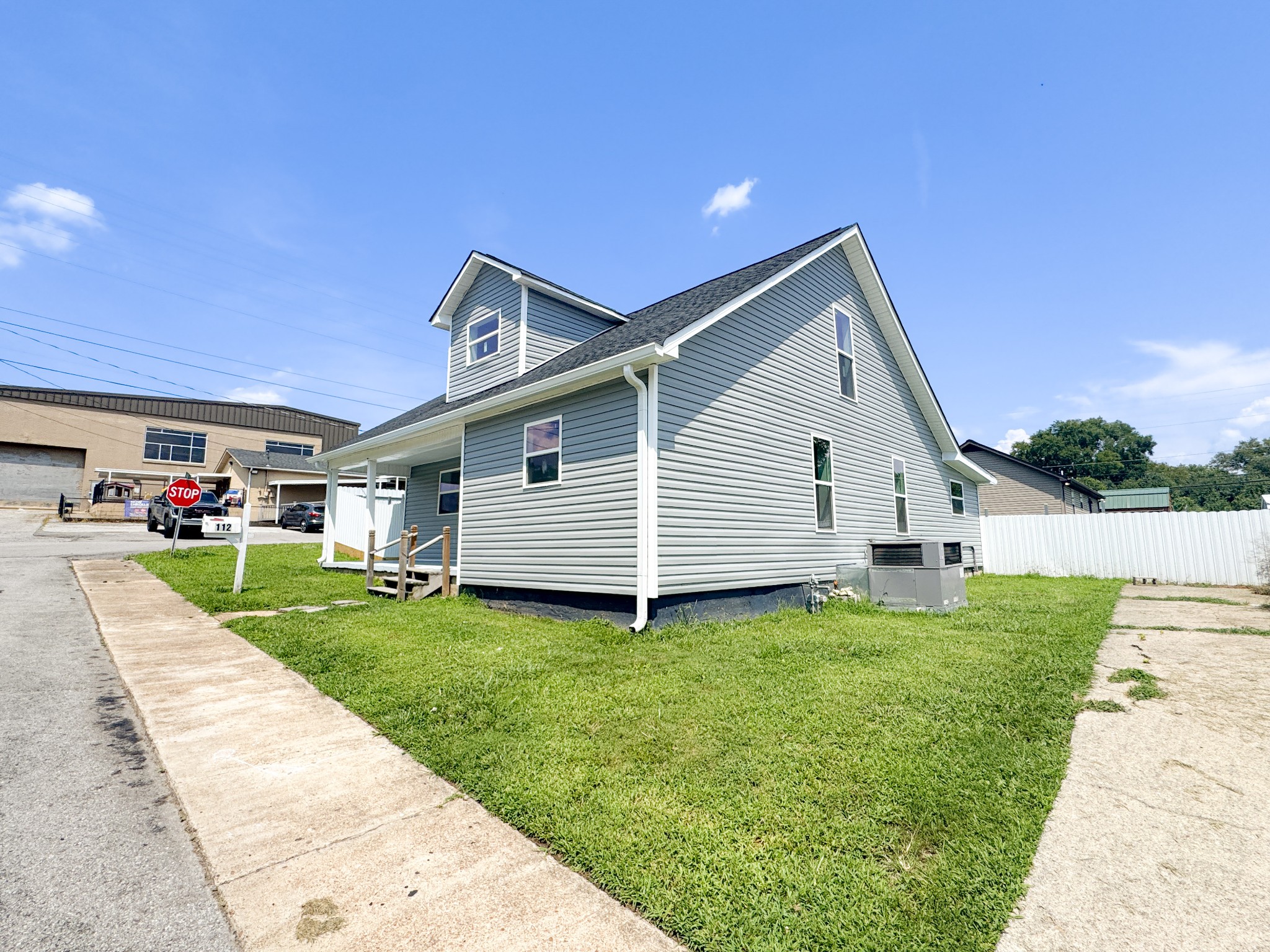 112 Cato St Property Photo 2
