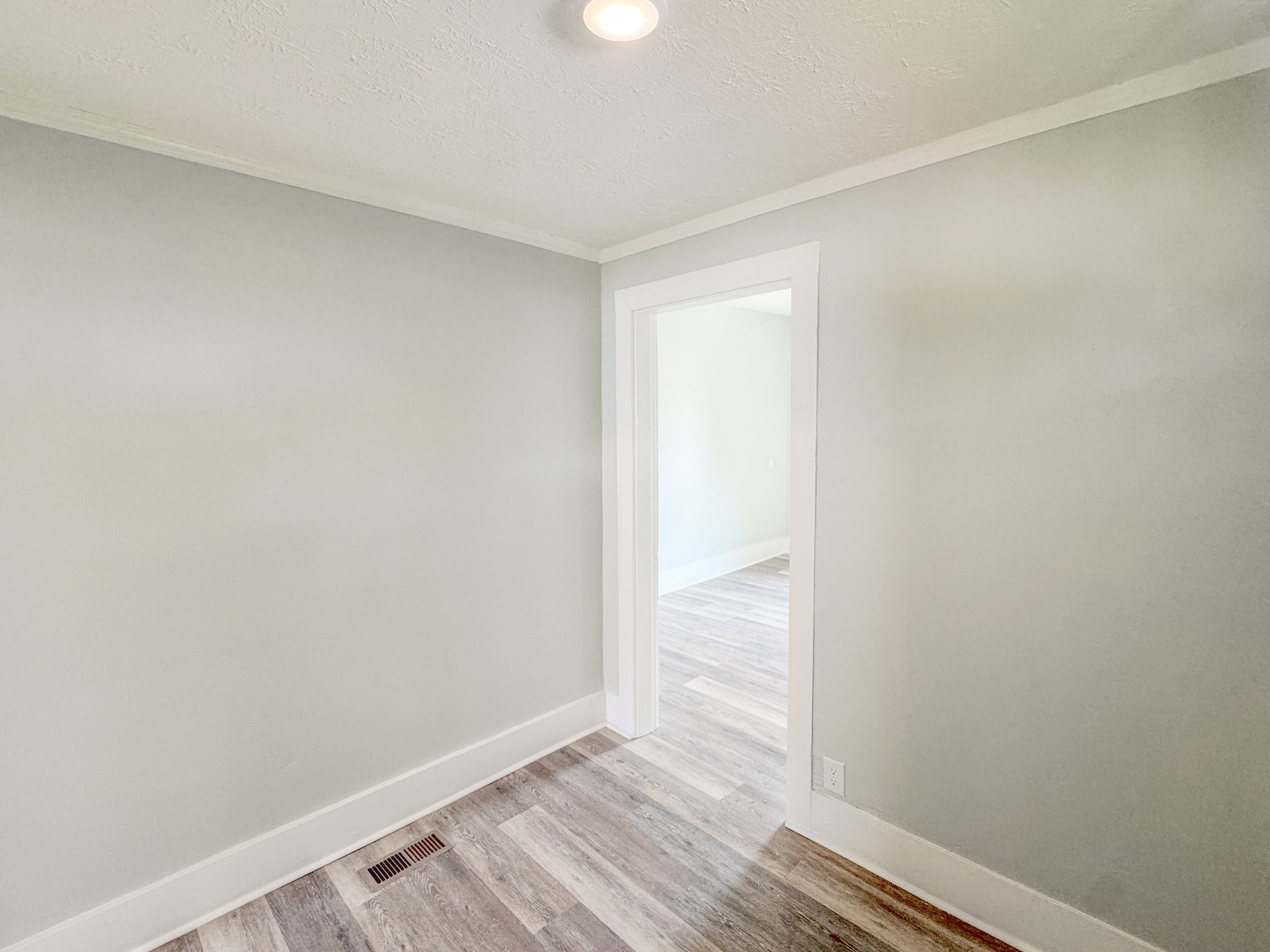 112 Cato St Property Photo 6