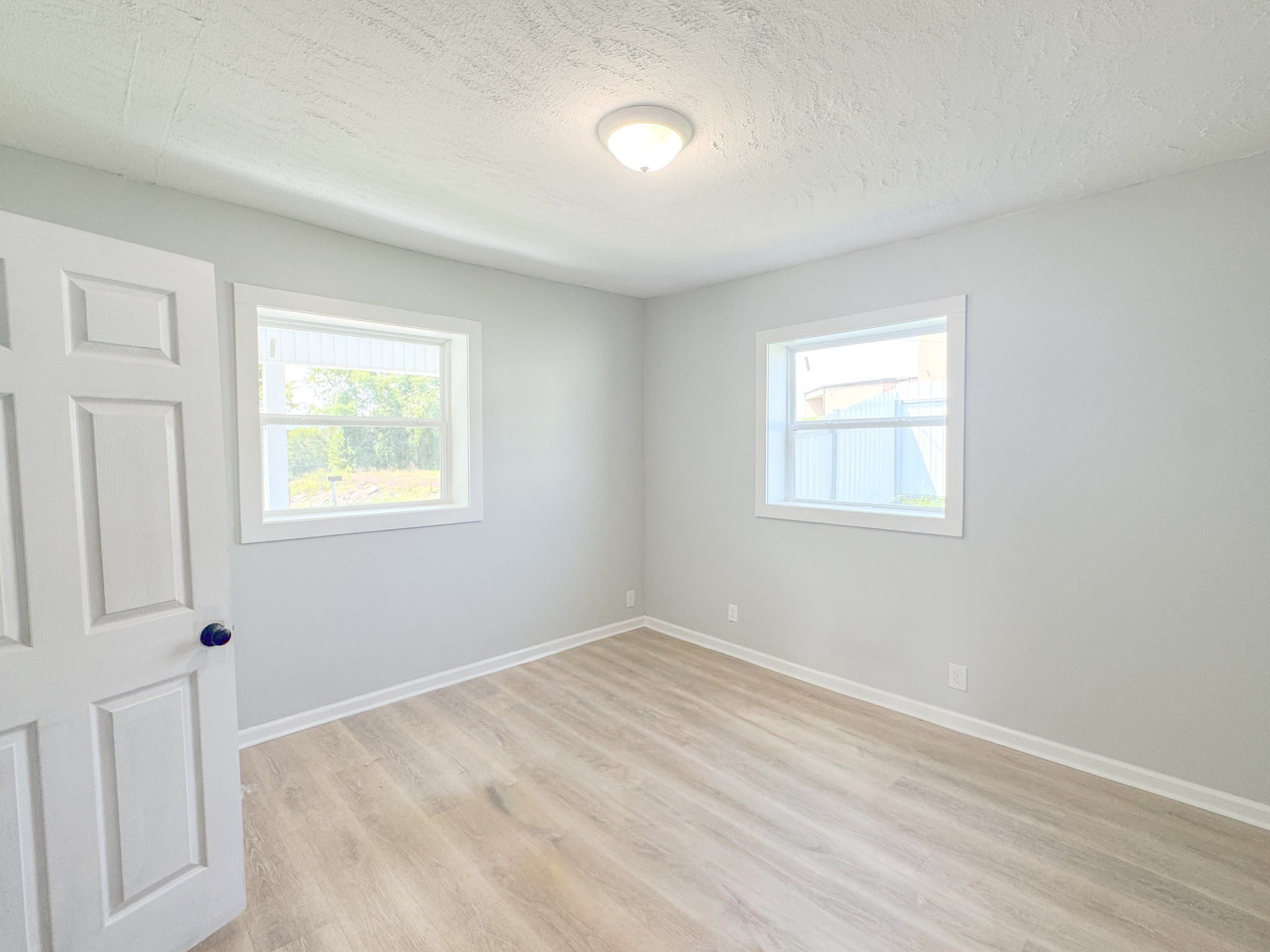 112 Cato St Property Photo 14