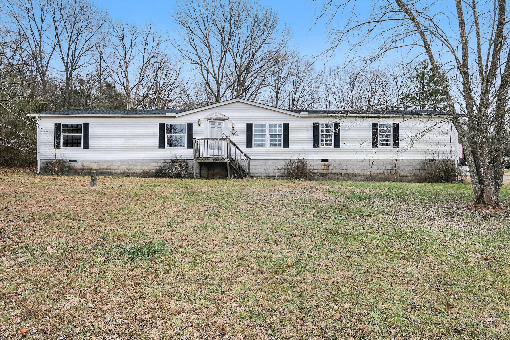4052 Hill Rd Property Photo 1