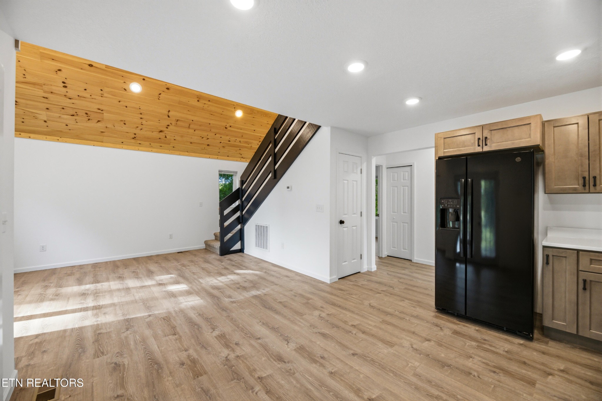 514 Church St Property Photo 5