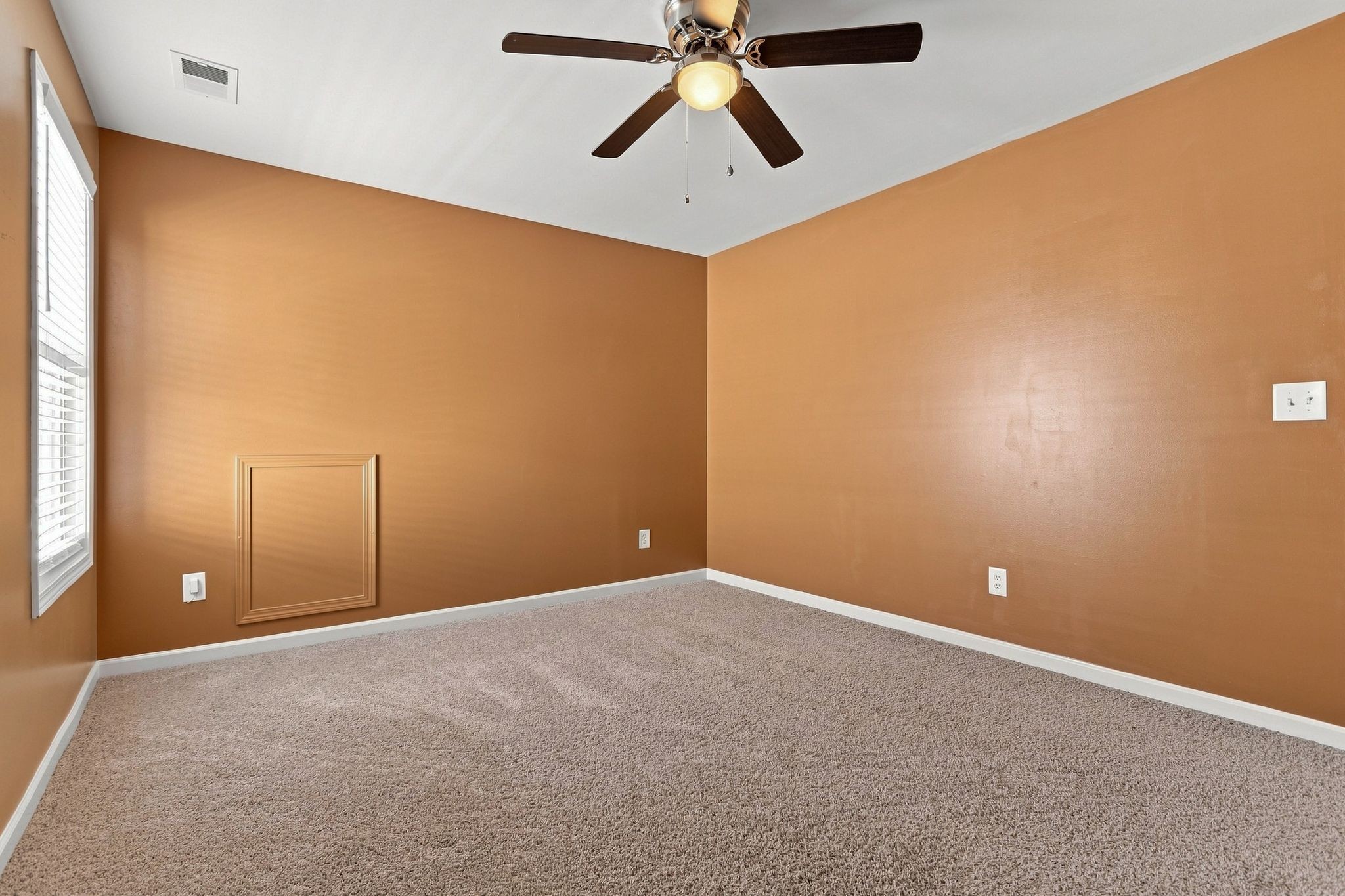 3022 Alan Dr Property Photo 37