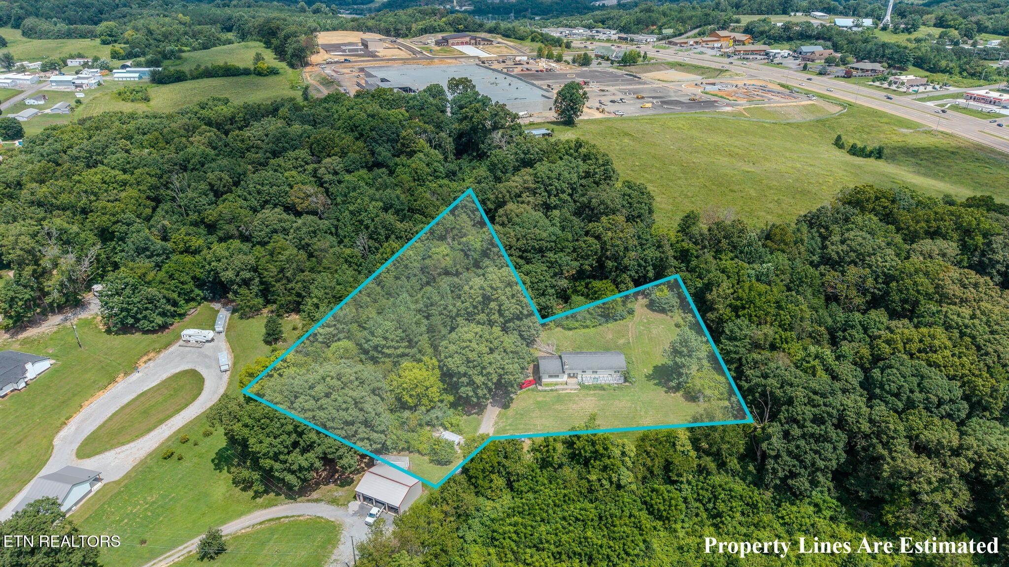 122 Piney Rd Property Photo 3