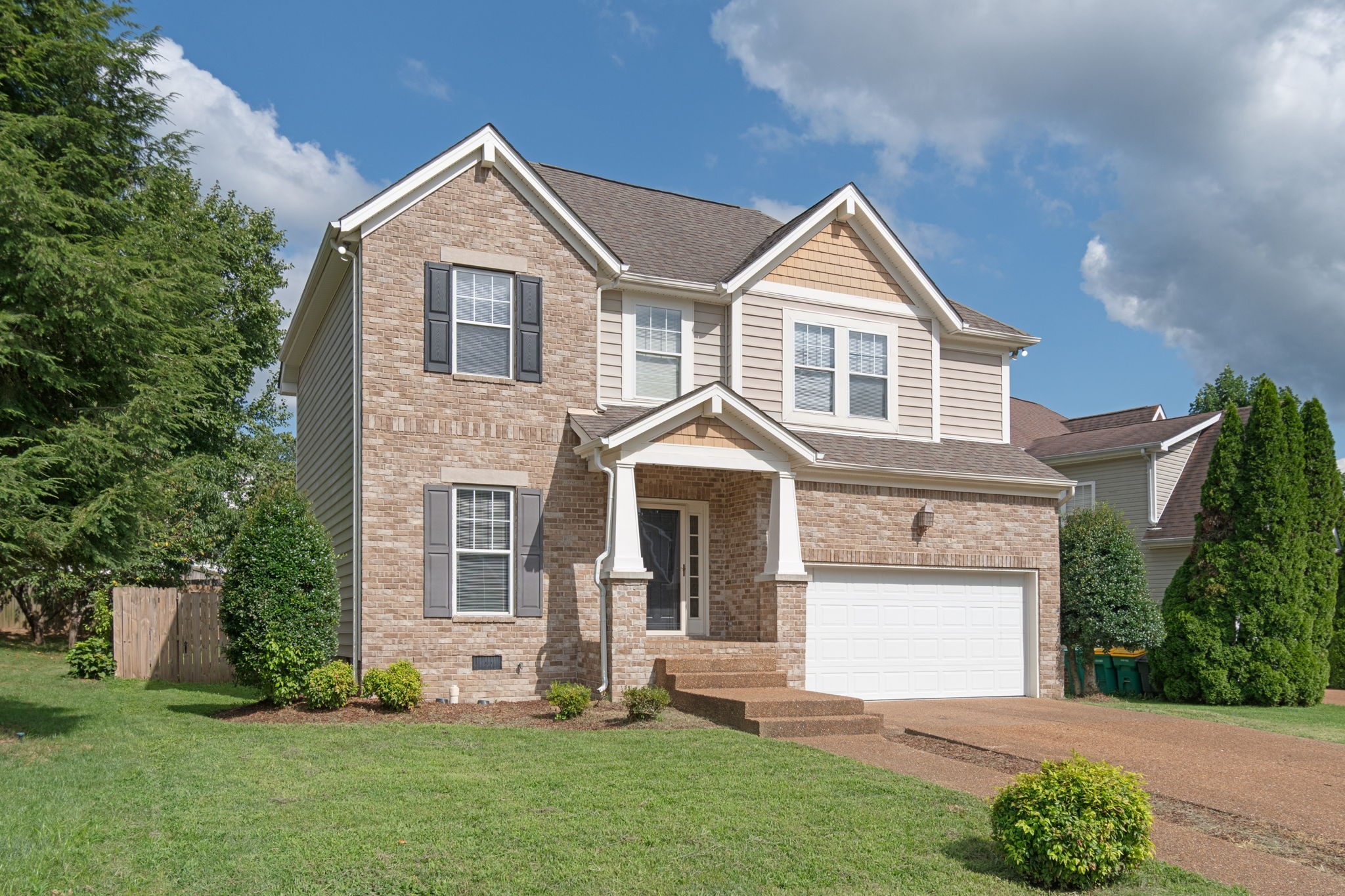 1402 Bern Dr Property Photo 1