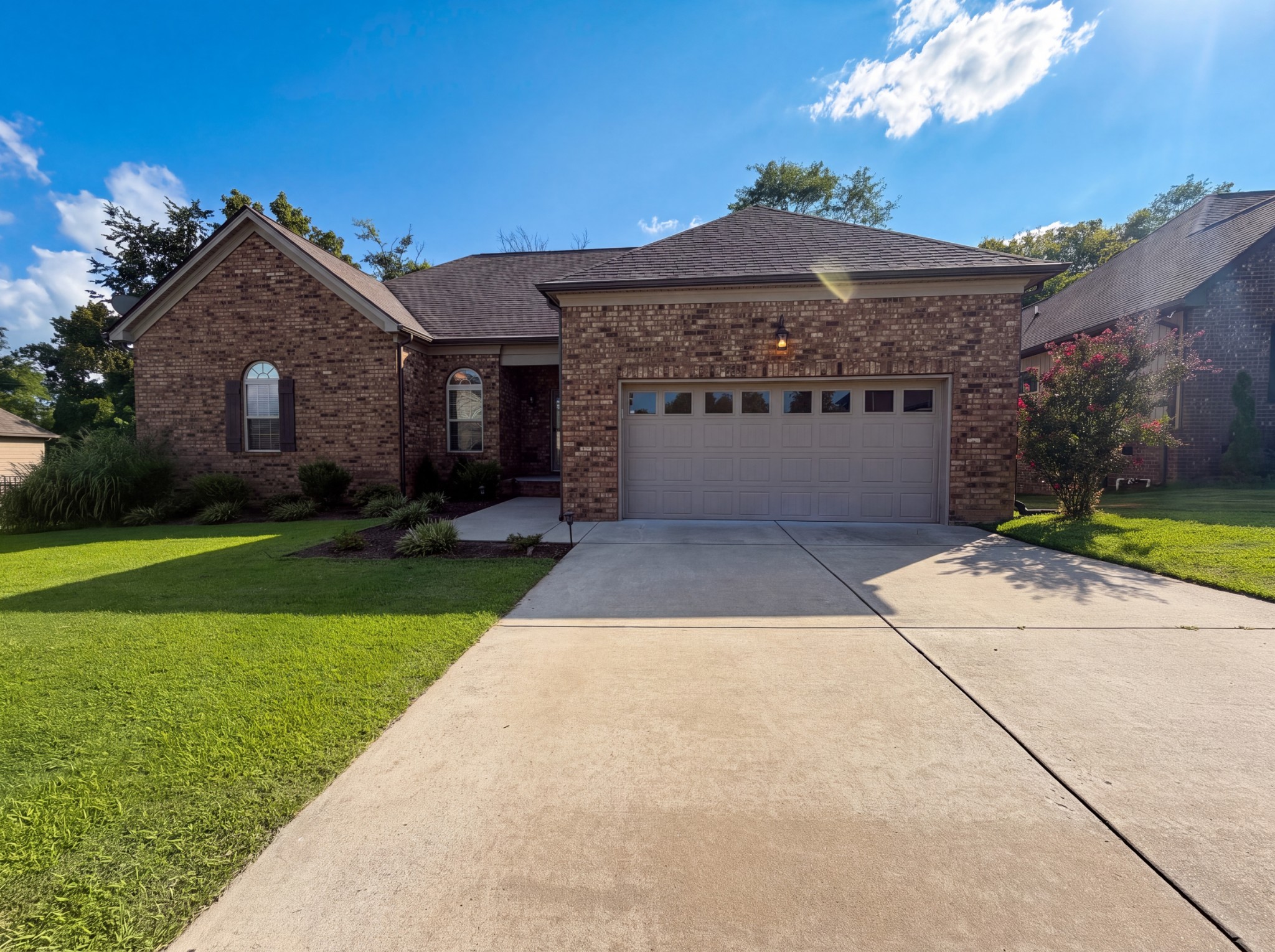 234 Hickory Pointe Dr Property Photo 1