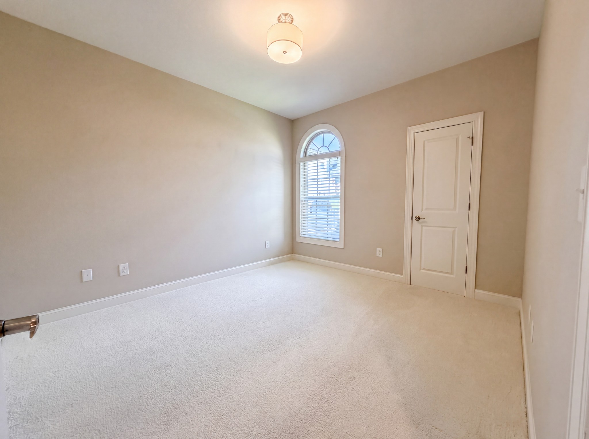 234 Hickory Pointe Dr Property Photo 8