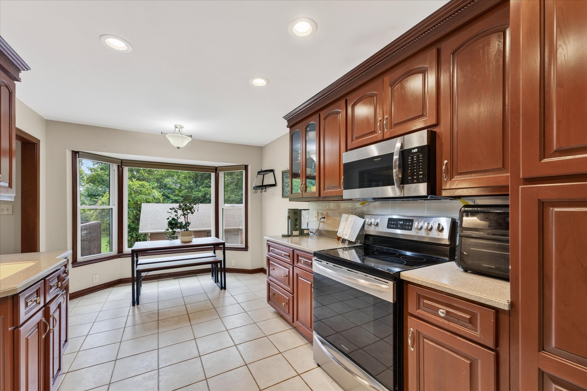 252 Edgewood Dr Property Photo 16