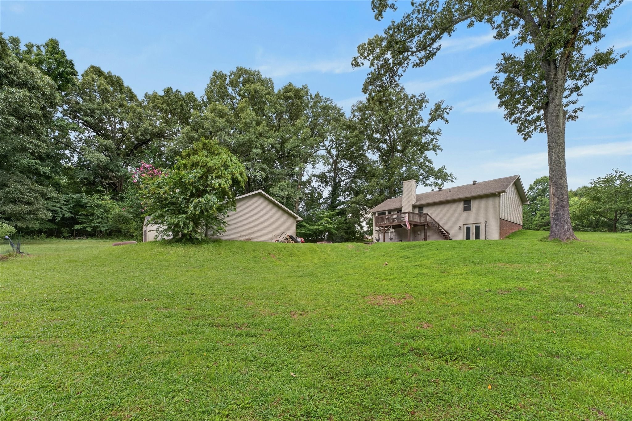 252 Edgewood Dr Property Photo 40