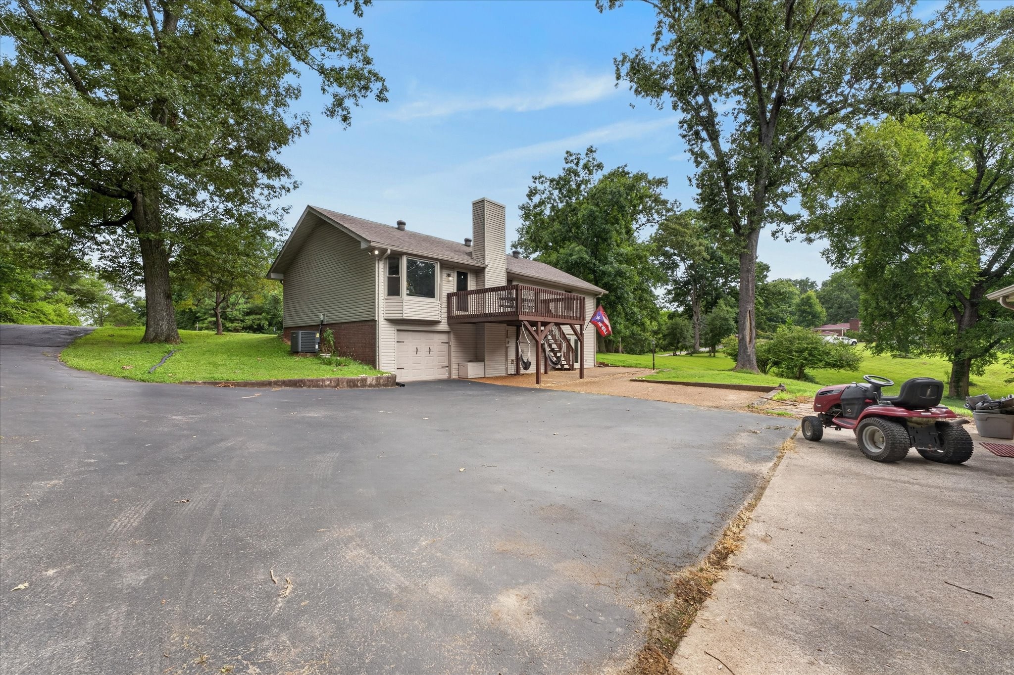 252 Edgewood Dr Property Photo 41