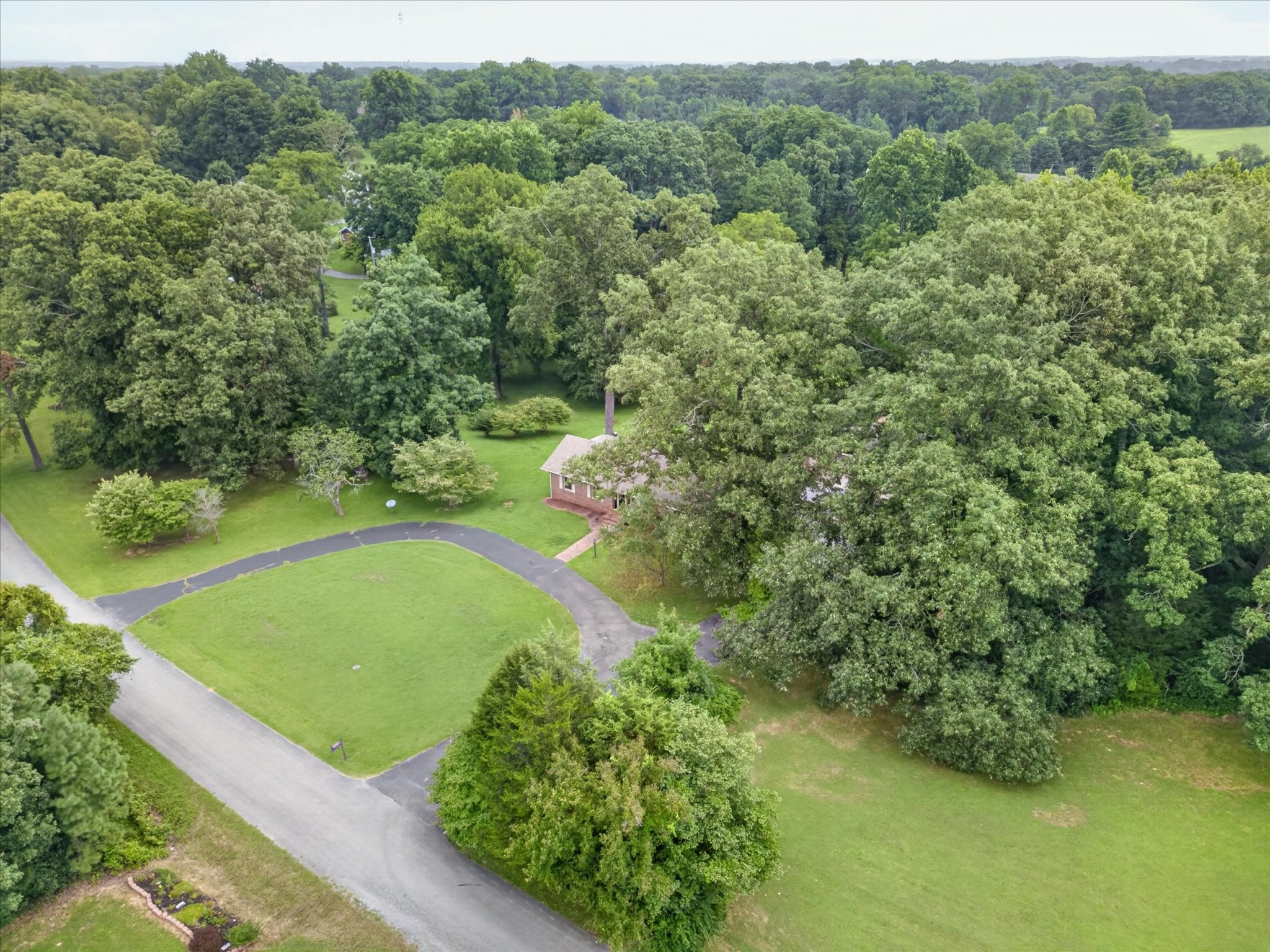 252 Edgewood Dr Property Photo 50
