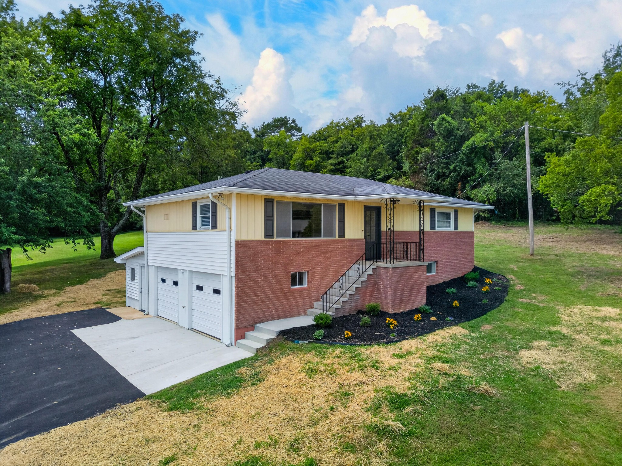 3458 Bennett Road Property Photo 1