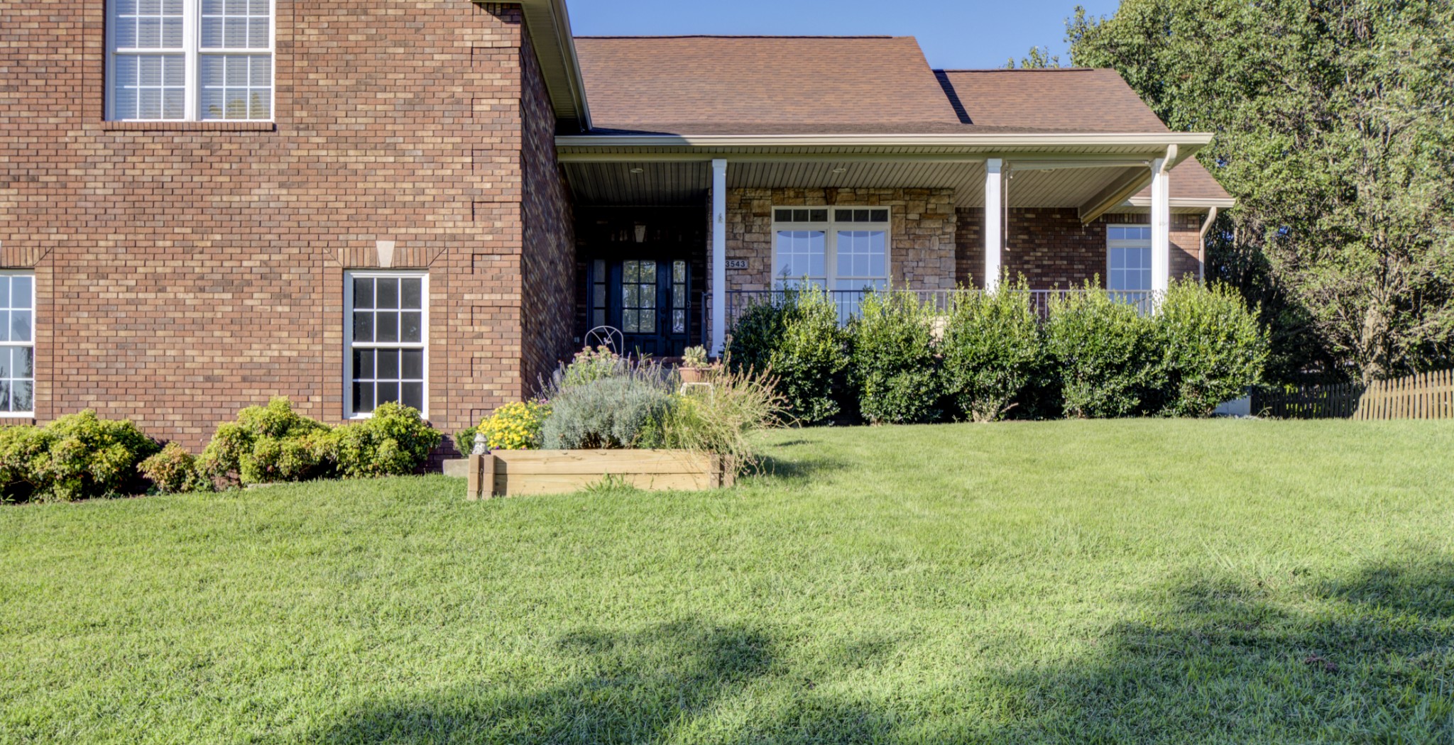 3543 Overridge Circle Property Photo 3