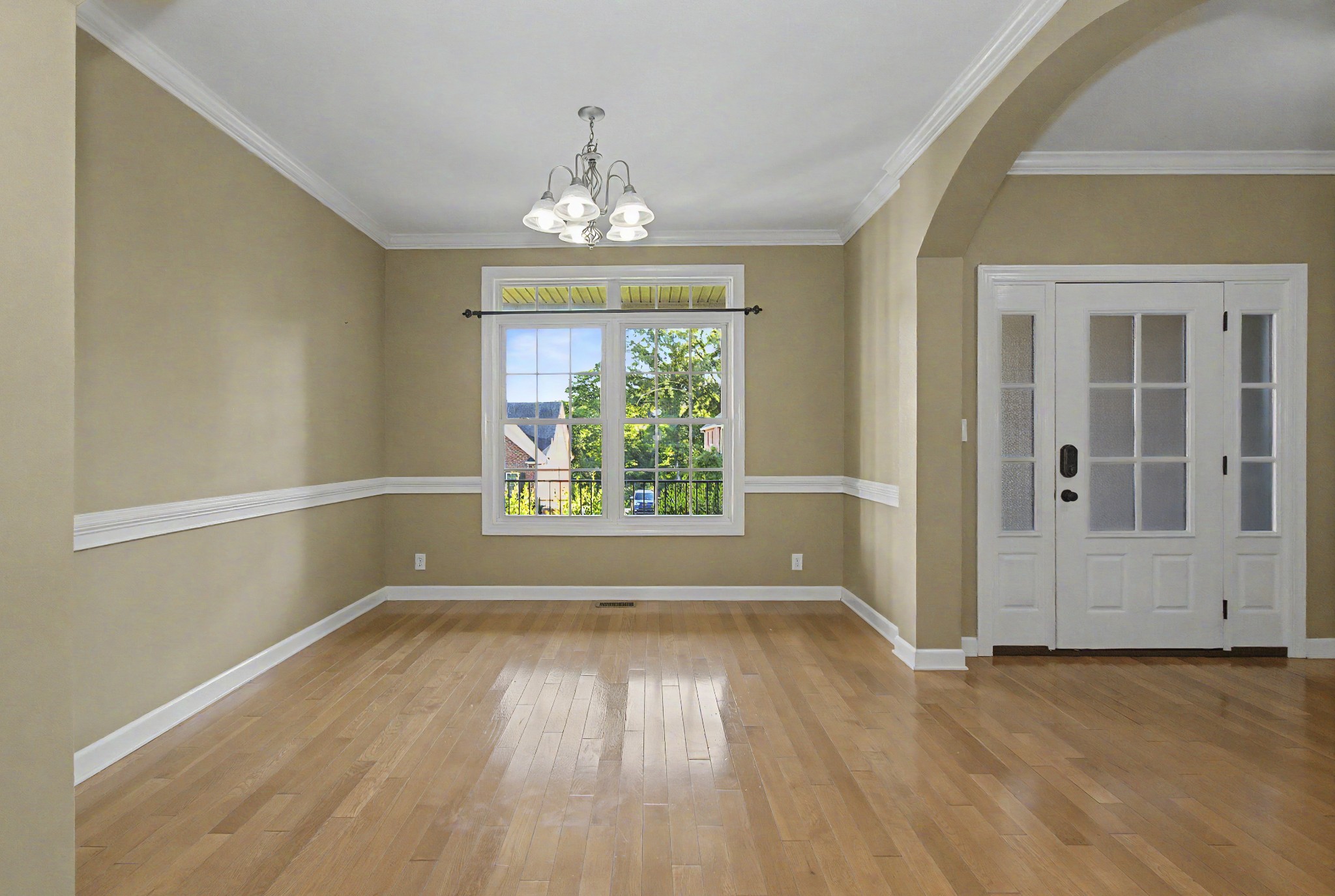 3543 Overridge Circle Property Photo 6