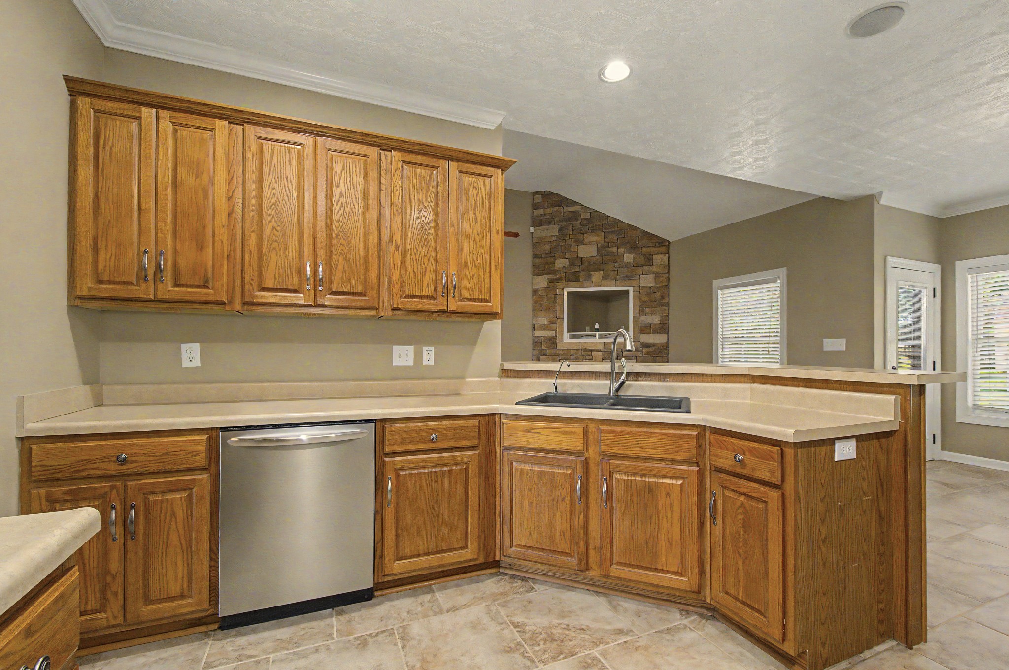 3543 Overridge Circle Property Photo 23