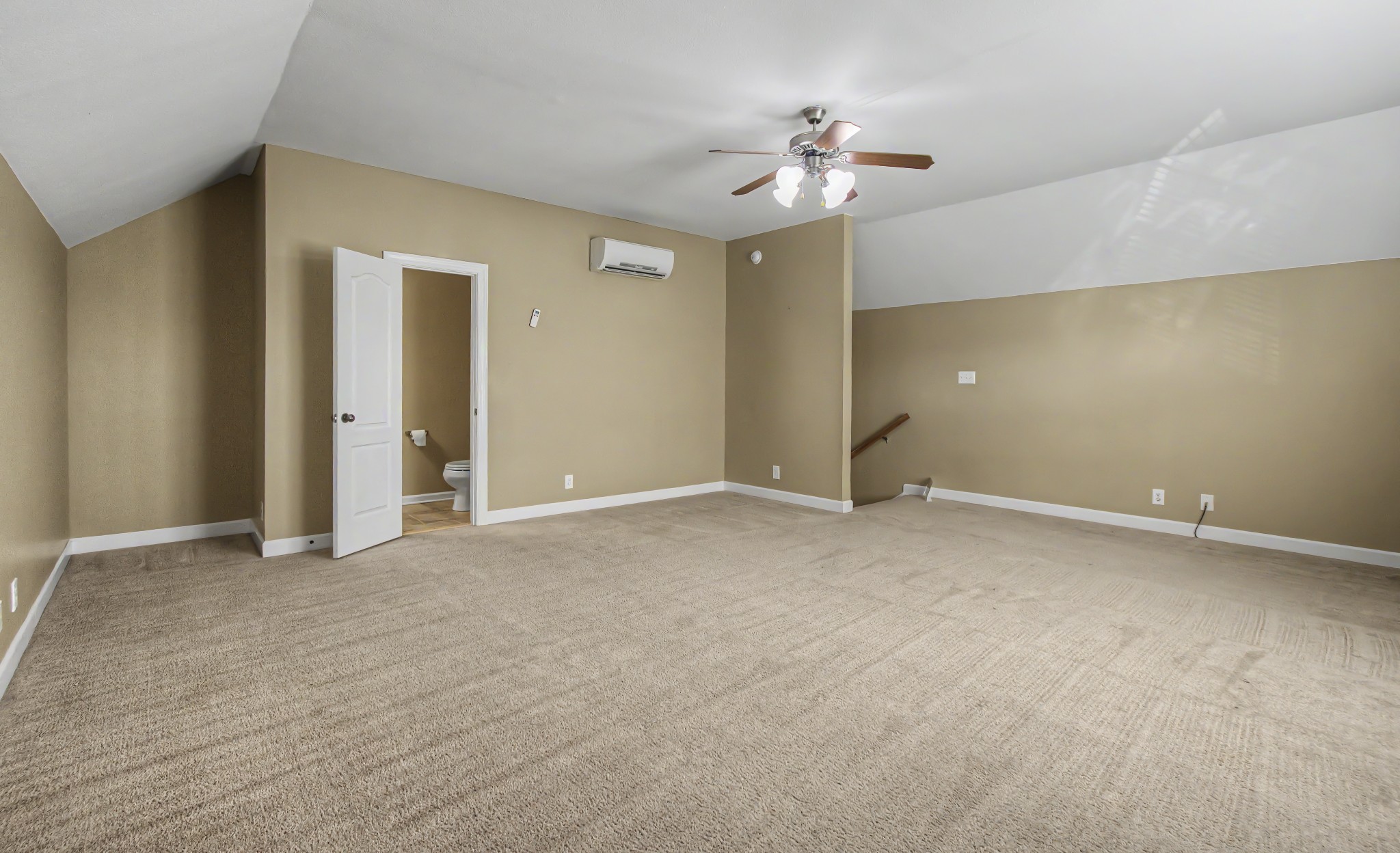 3543 Overridge Circle Property Photo 55