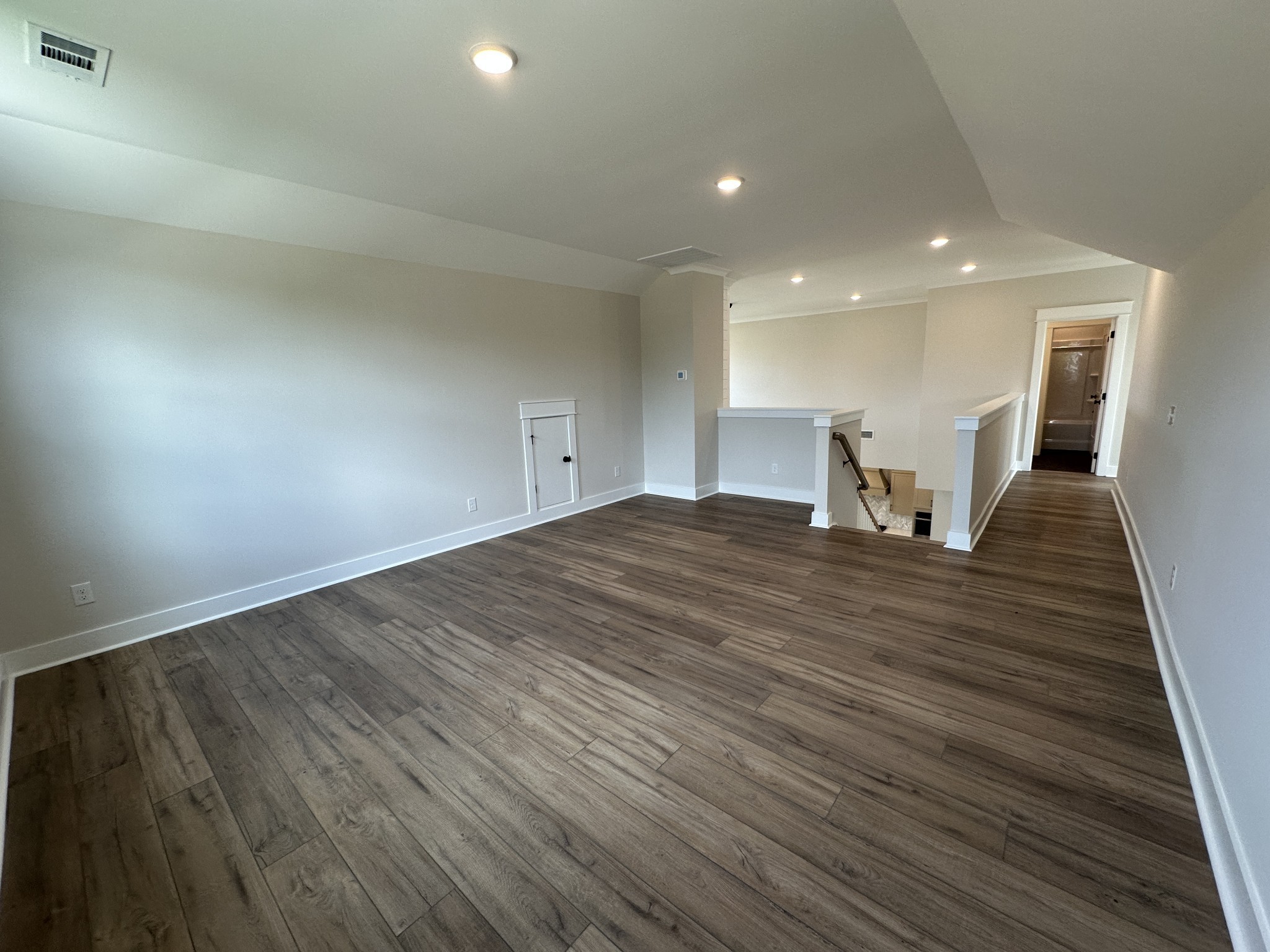 2906 Chetco Way Property Photo 47