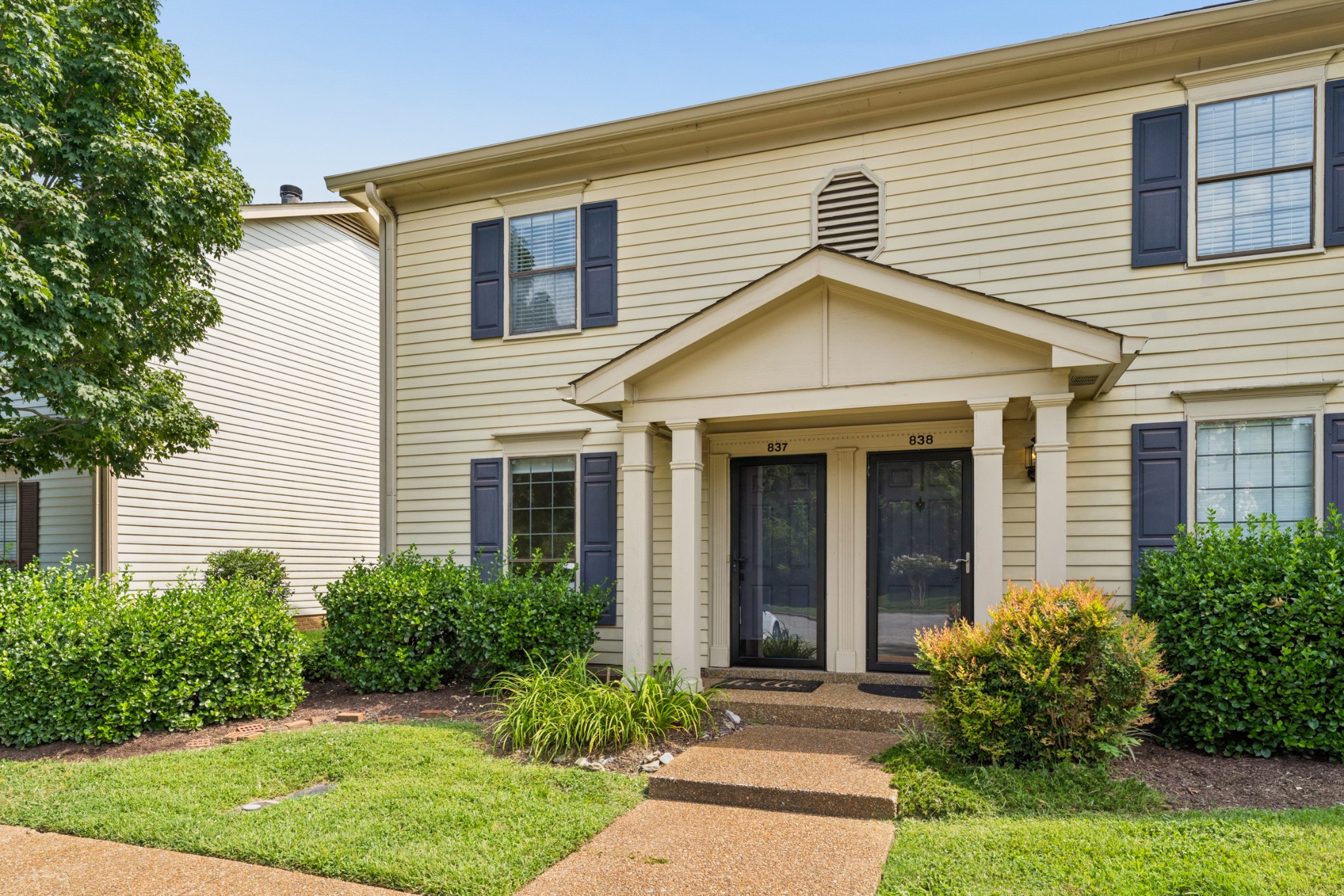 837 Brentwood Pt Property Photo 1