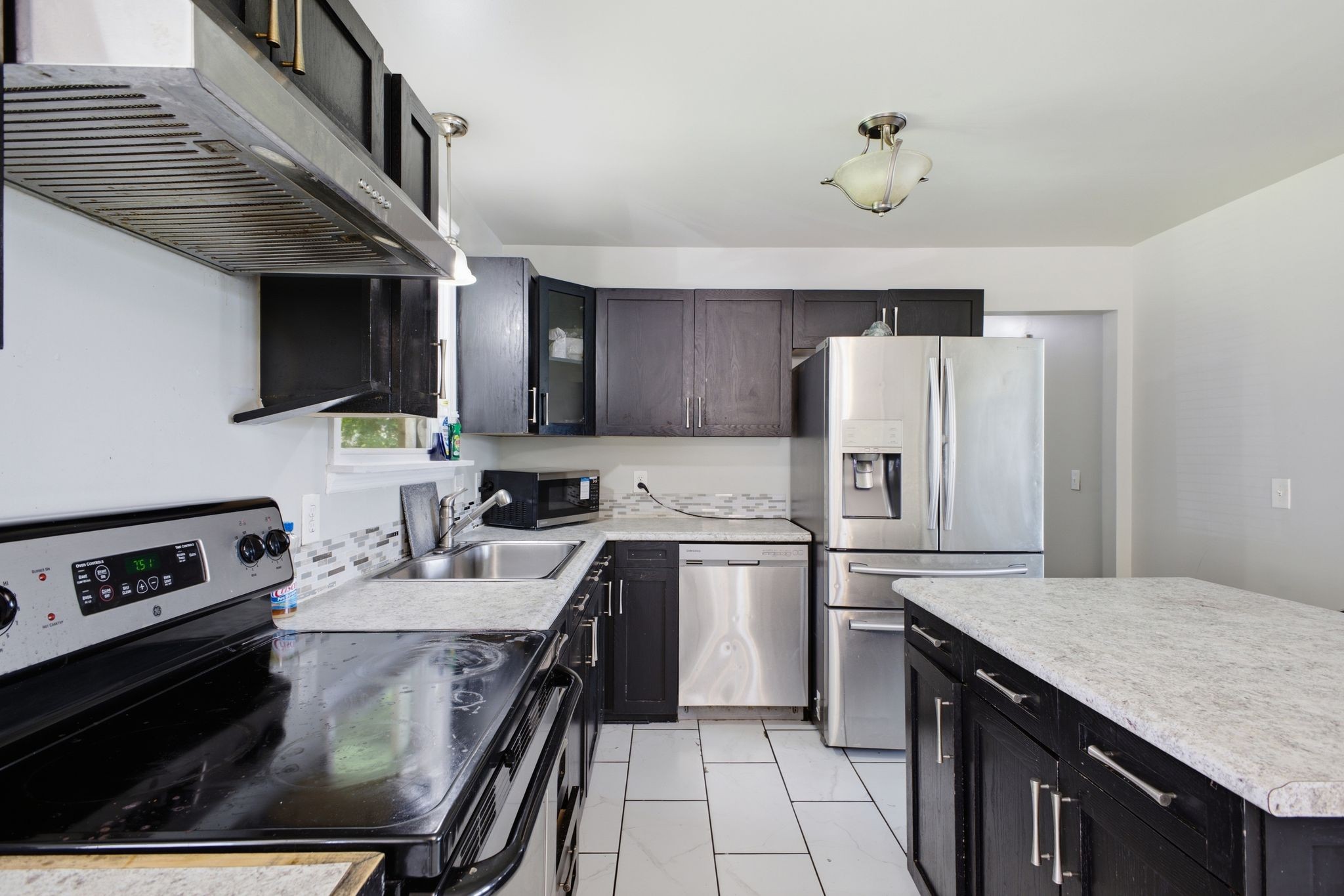 256 Coleridge Ct Property Photo 12