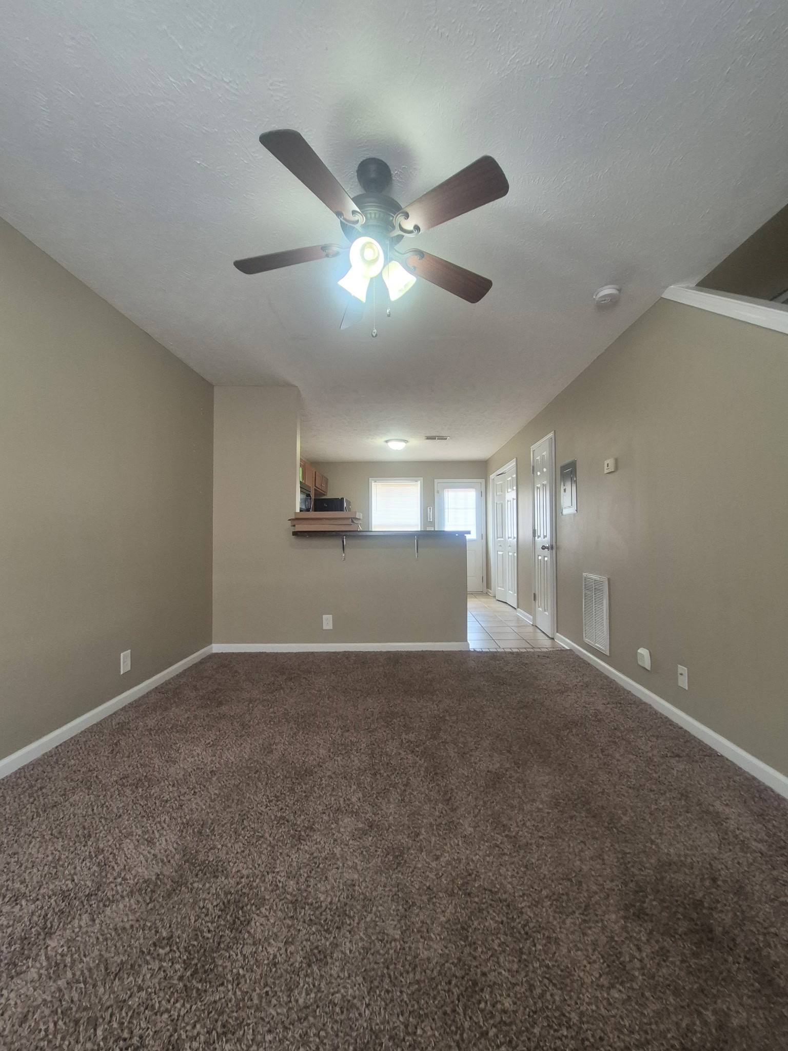 808 Oak Arbor Ct Property Photo 3