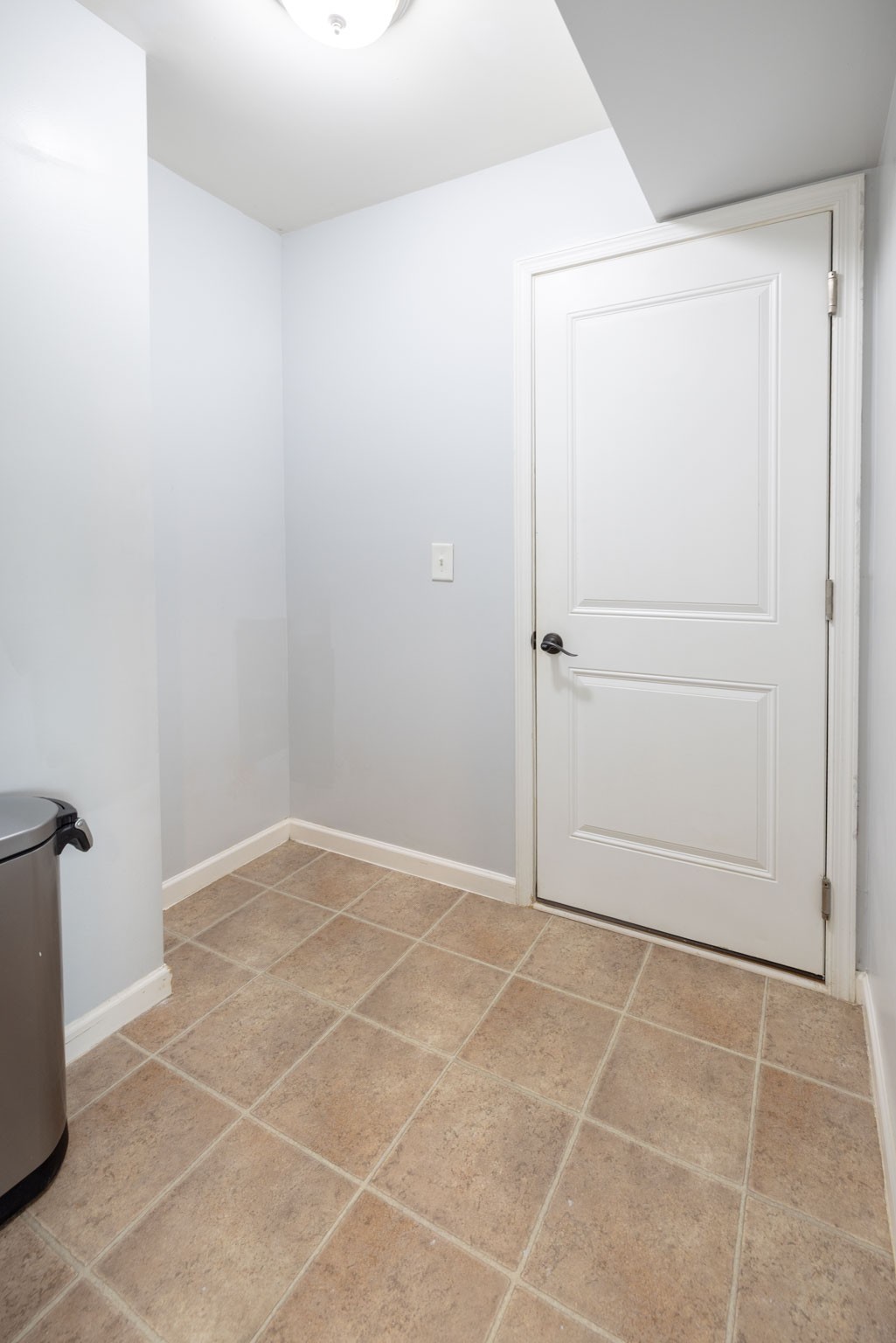 1304 Scarcroft Ln Property Photo 37