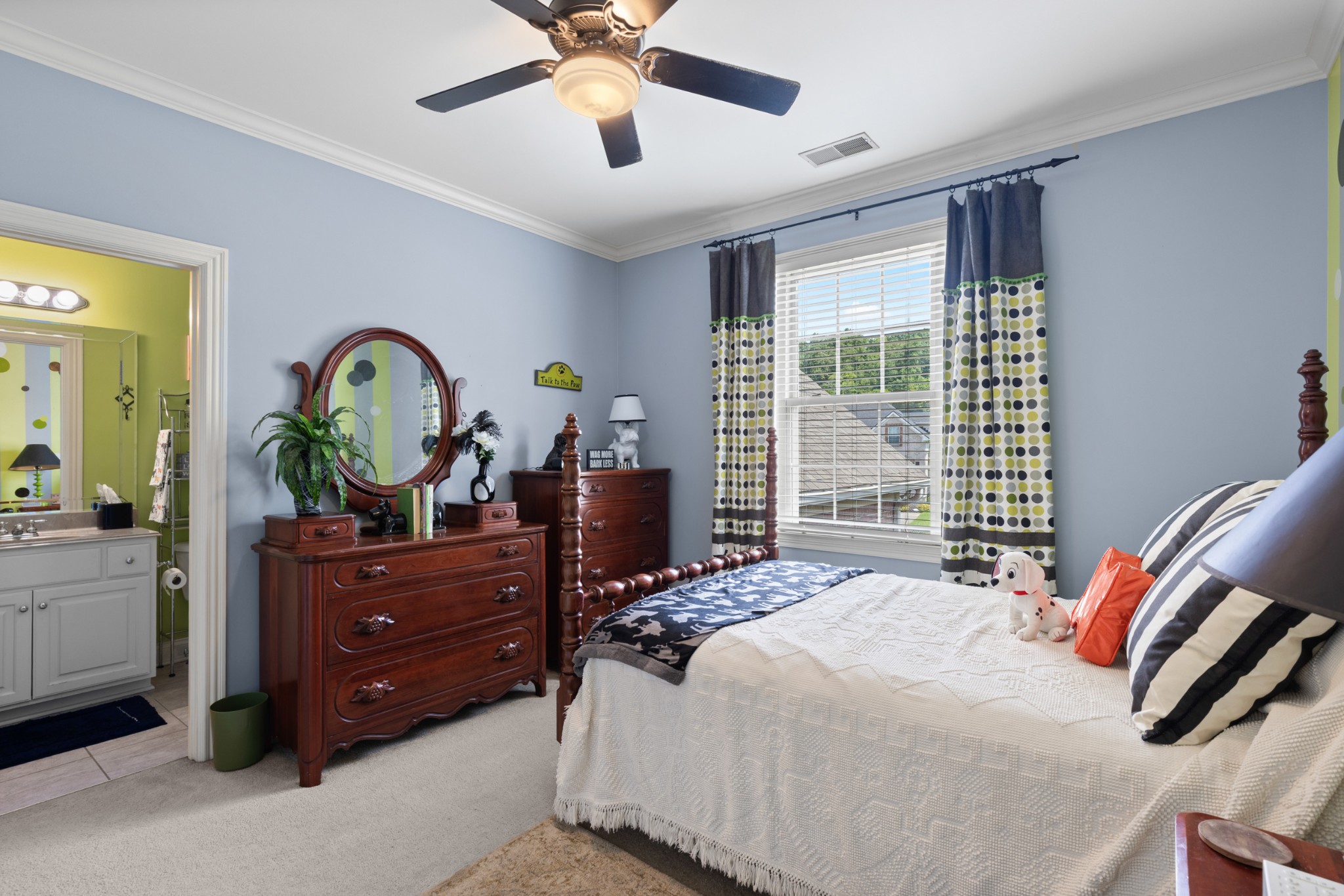 1010 Calebs Walk Property Photo 40