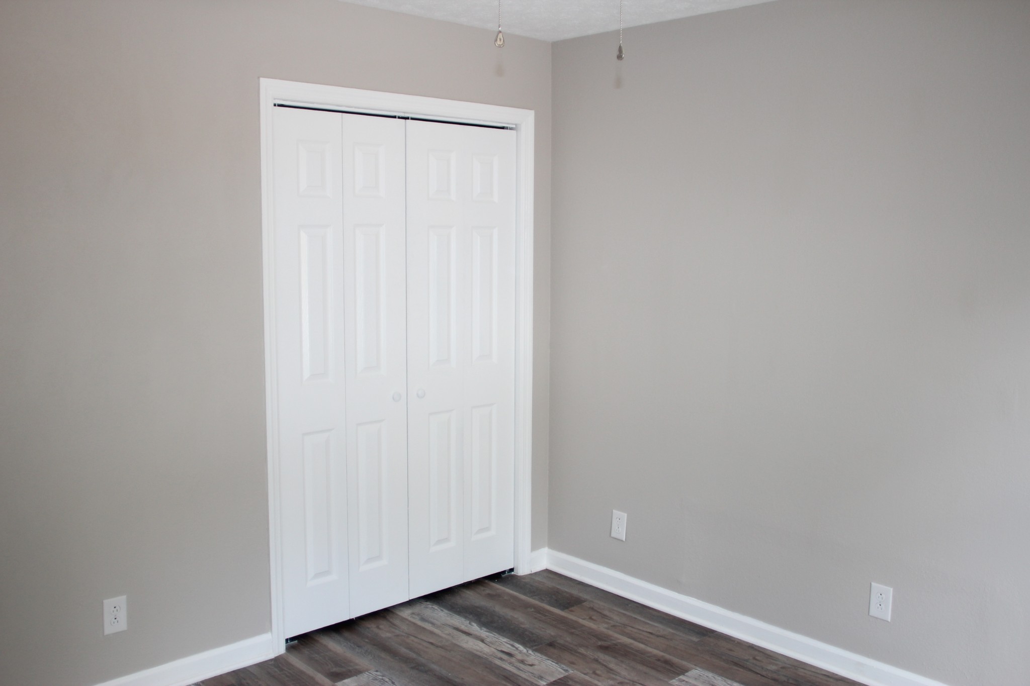 111 Winding Way Property Photo 4