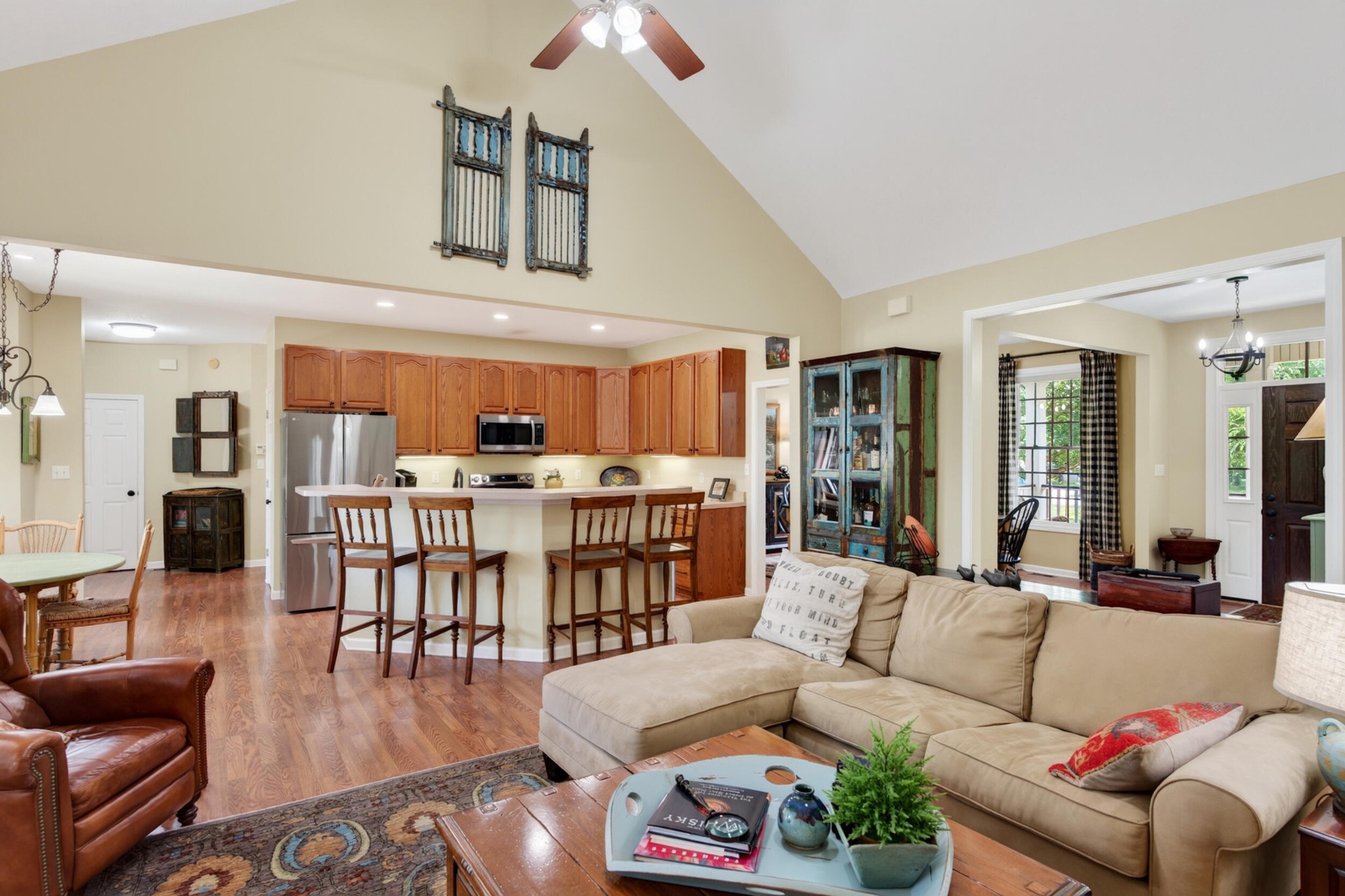 186 Lakeview Cove Drive Property Photo 18