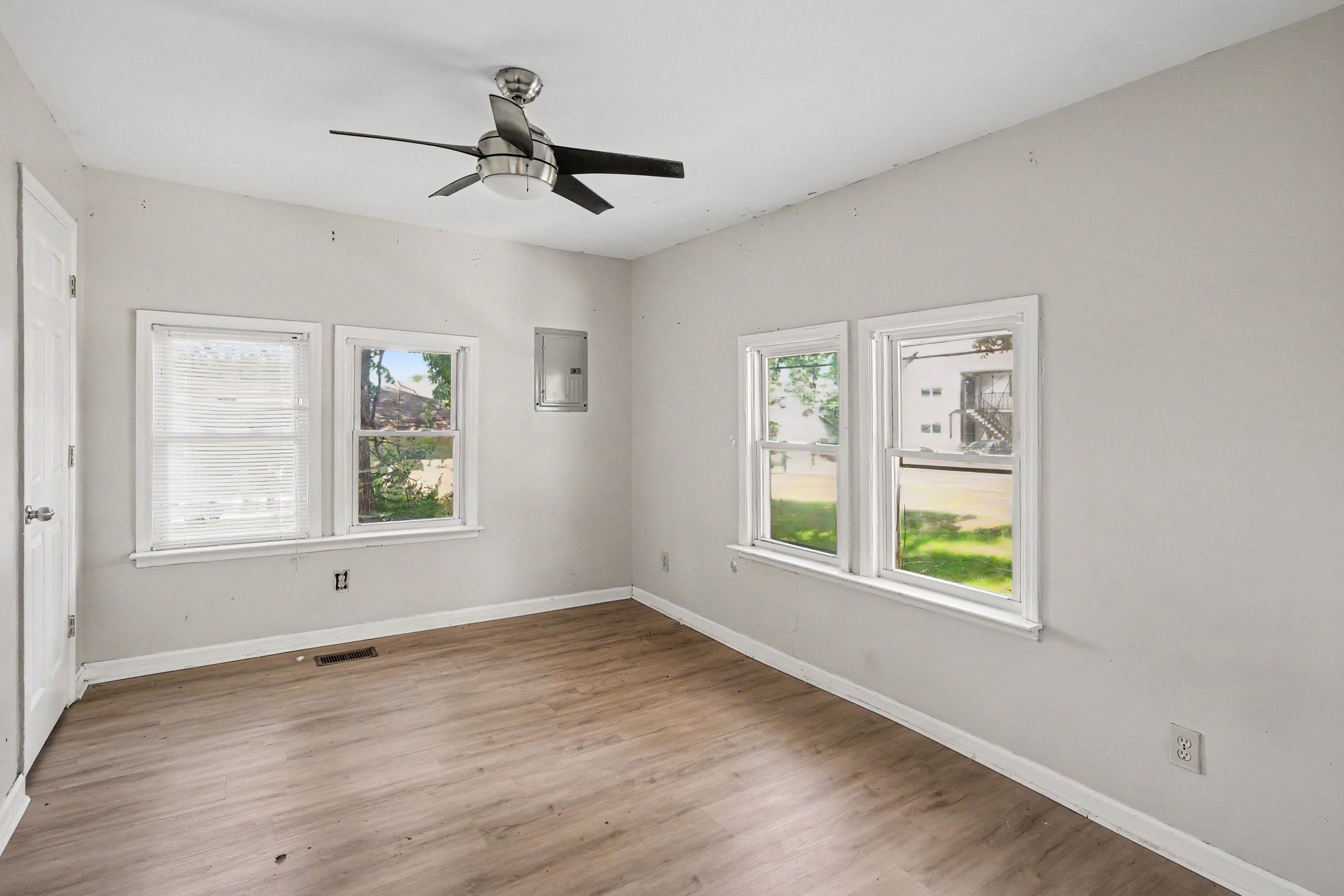 520 Veritas St Property Photo 21
