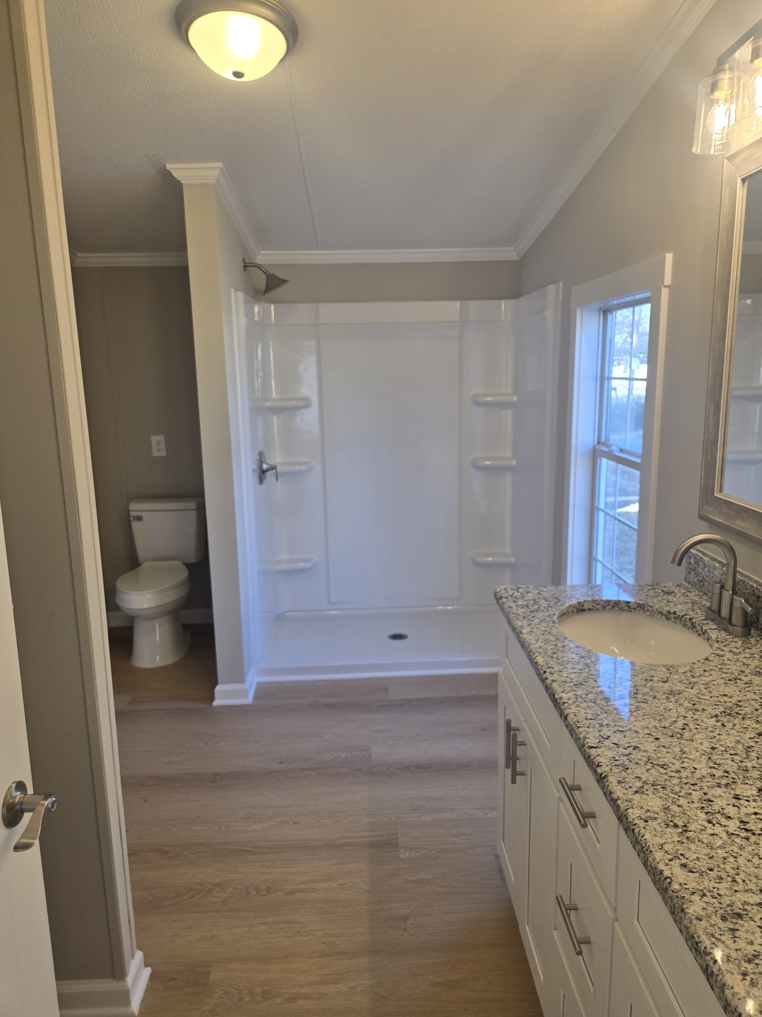 227 E Park Ave Property Photo 14