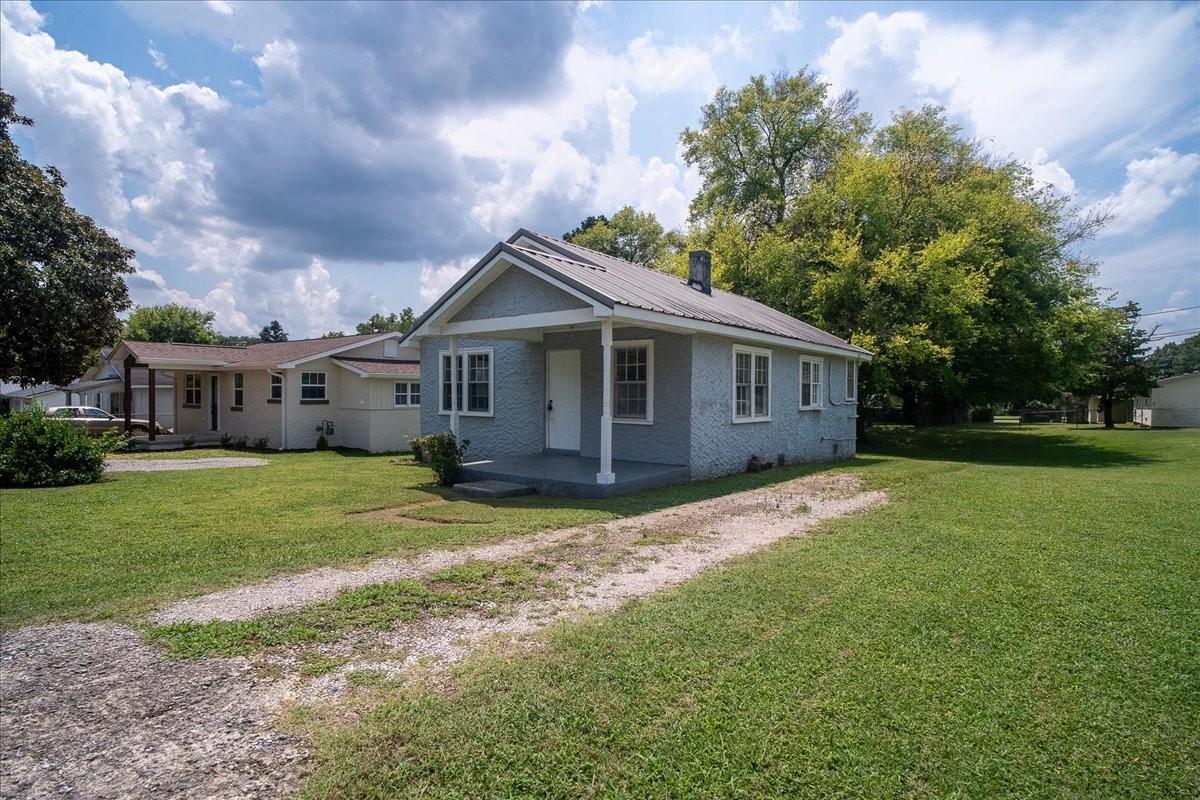 204 S Spurr St Property Photo 1