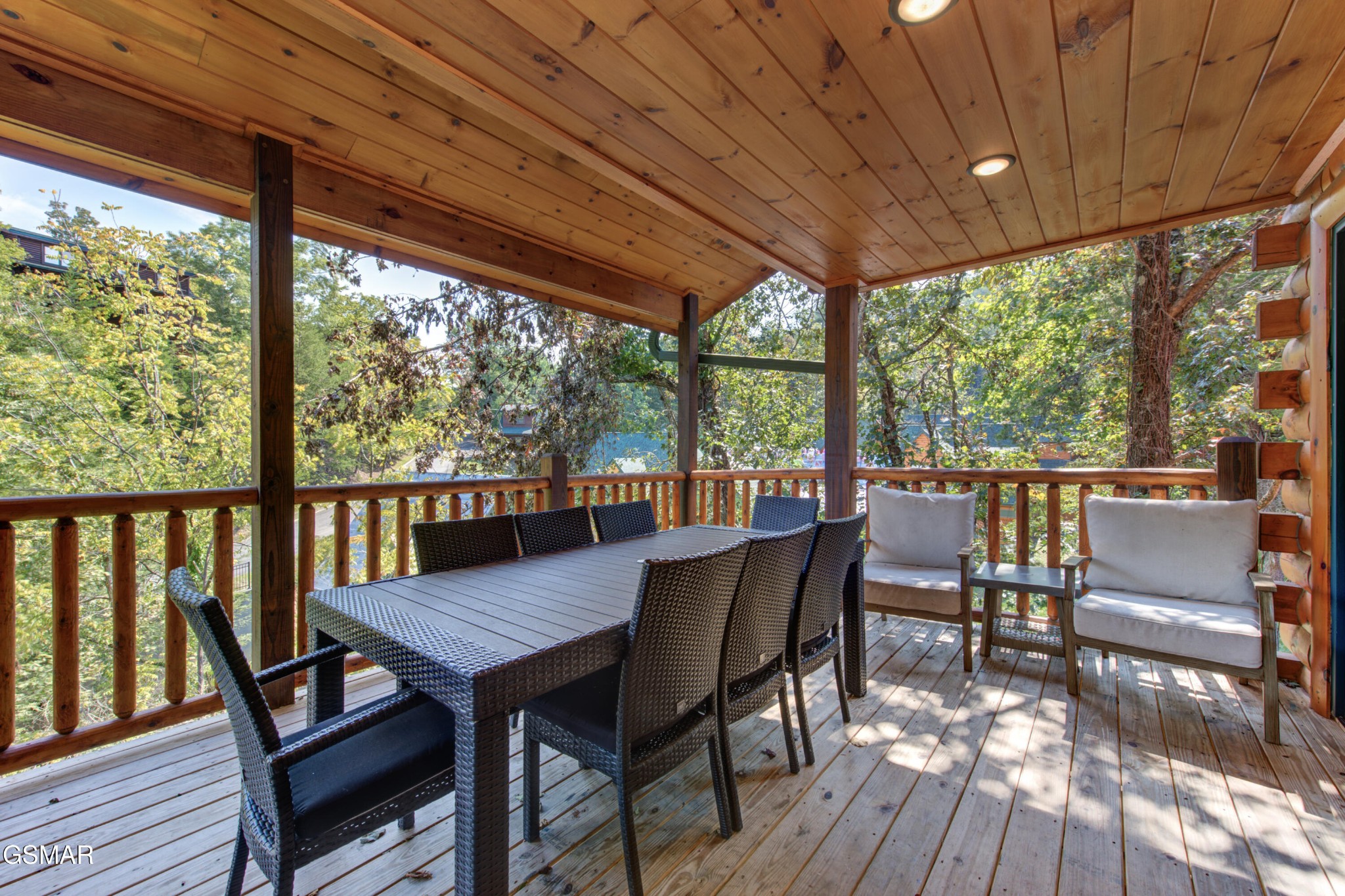 1717 Summit View Way Property Photo 3