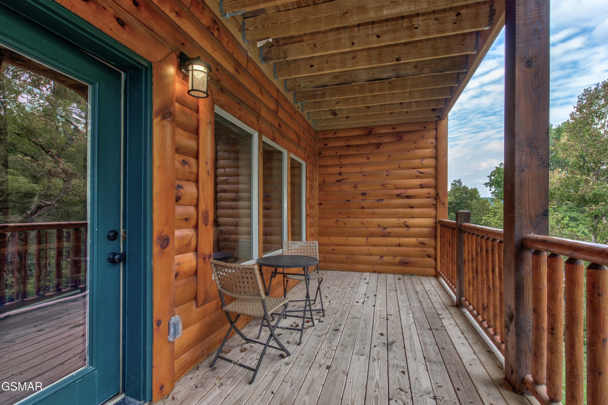 1717 Summit View Way Property Photo 6