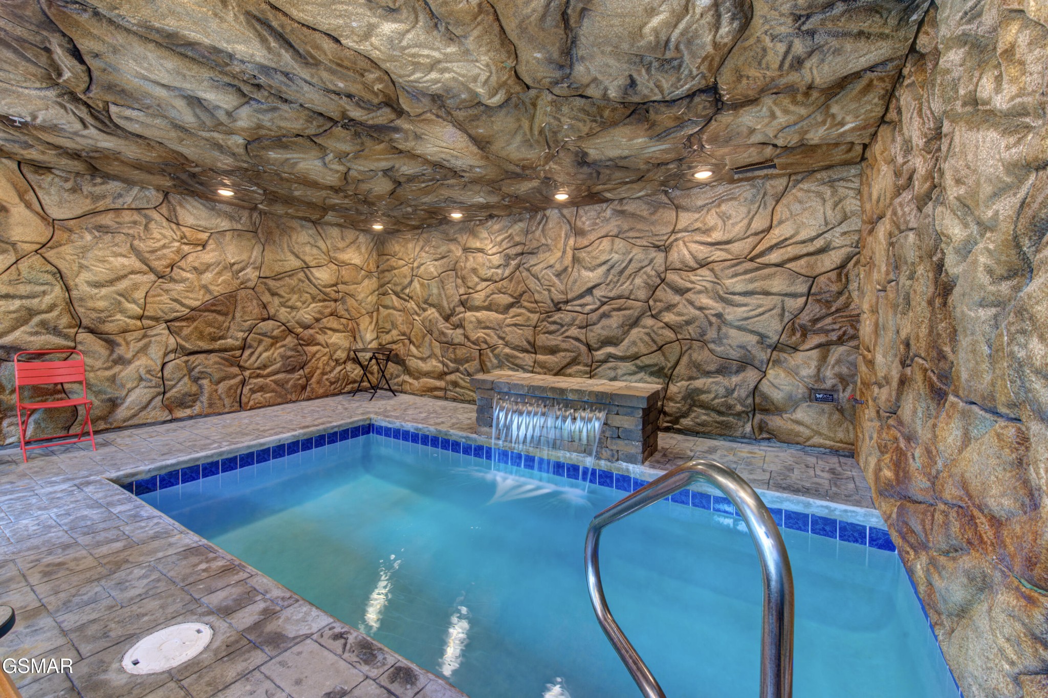 1717 Summit View Way Property Photo 8