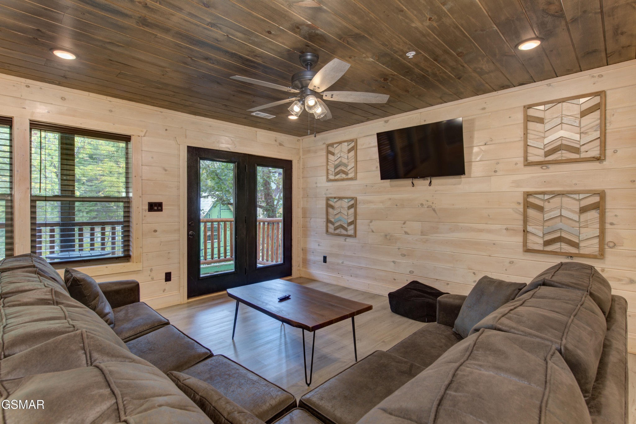 1717 Summit View Way Property Photo 24