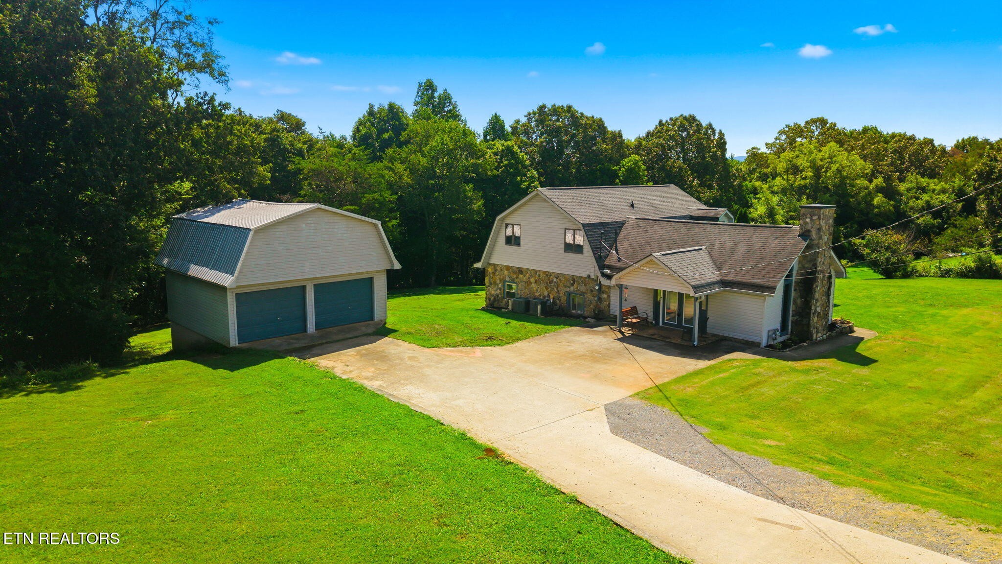 138 County Road 444 Property Photo 1