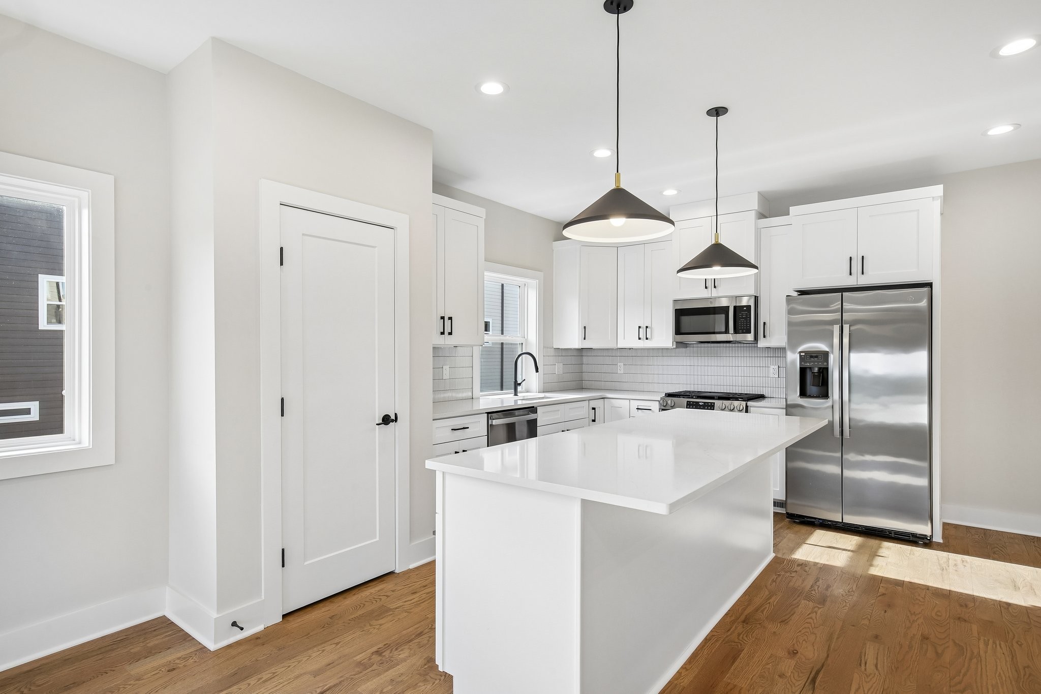 6122 Robertson Ave Property Photo 15
