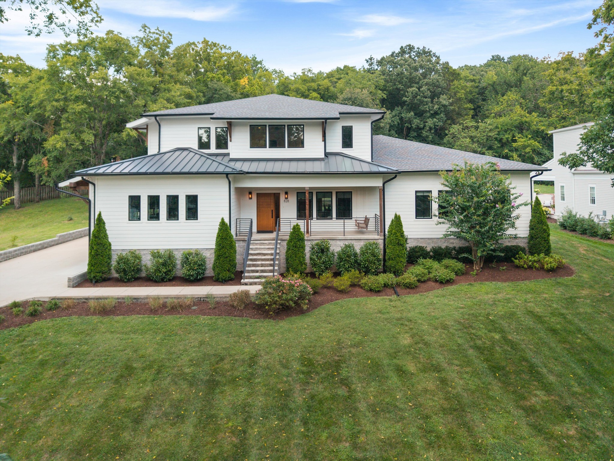 828 Russleo Dr
