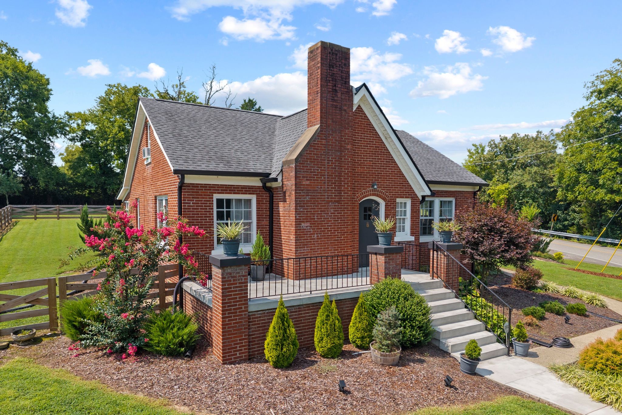 2890 Greens Mill Rd