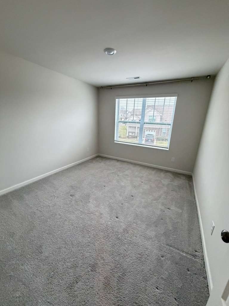 677 Birdie Dr Property Photo 21