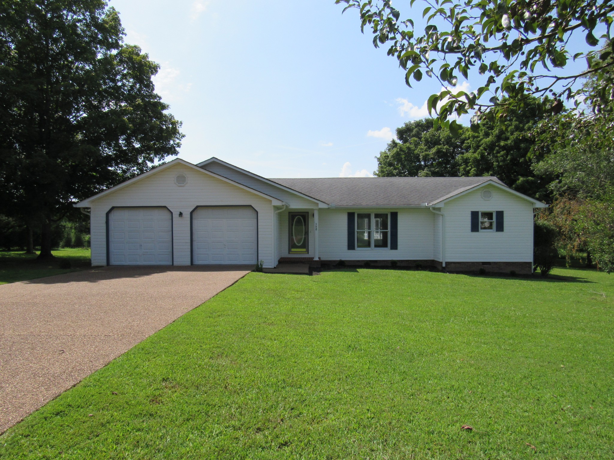 548 Cooper Dr Property Photo 1