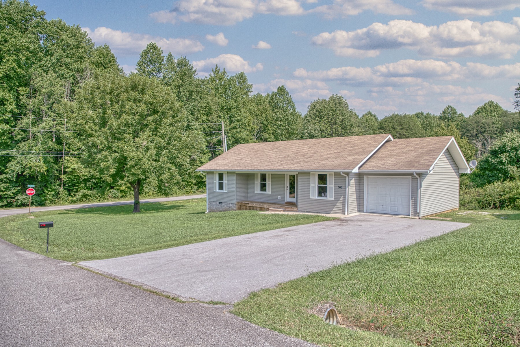 500 Forrest Cove Ln Property Photo 1