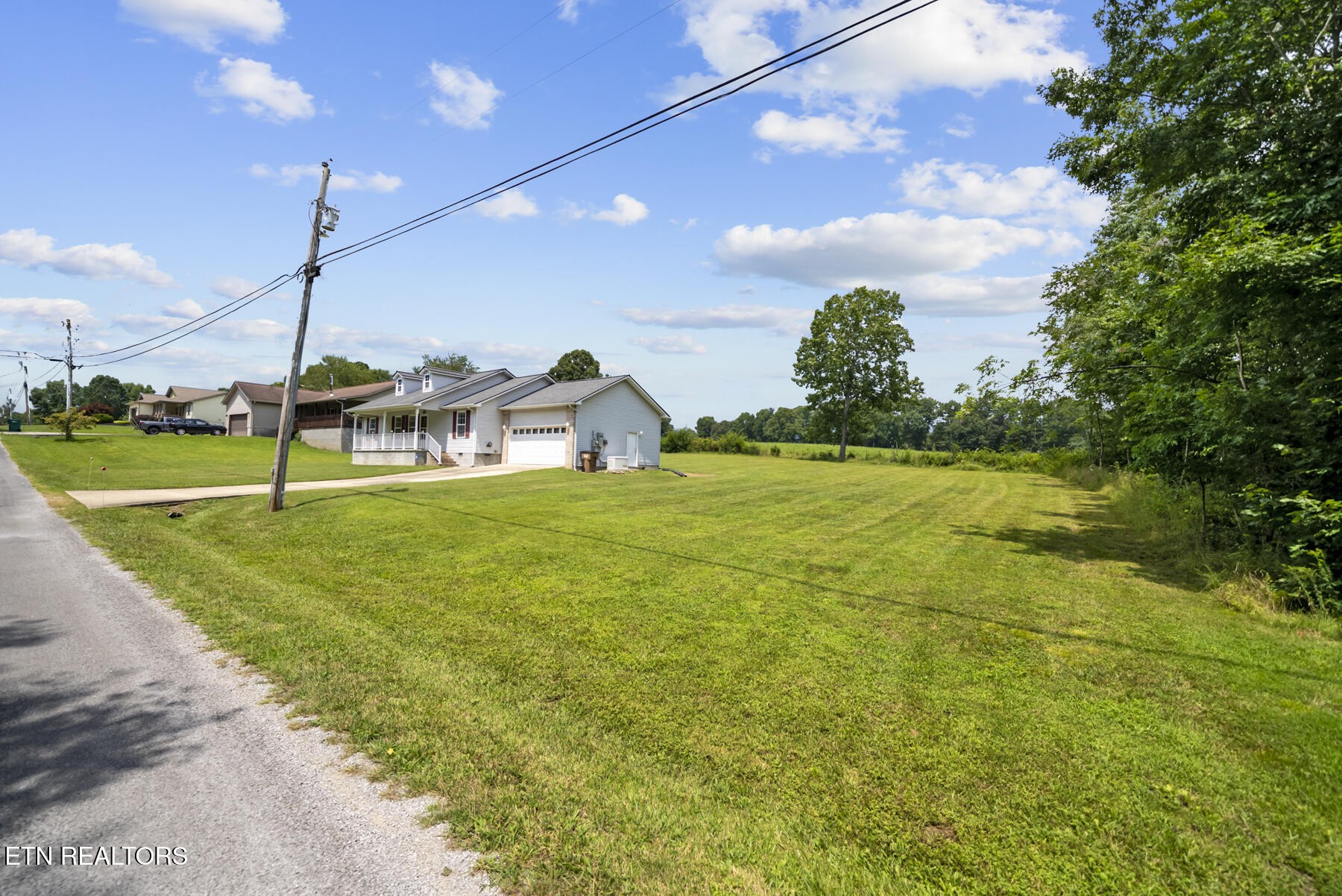 1303 War Eagle Drive Property Photo 4