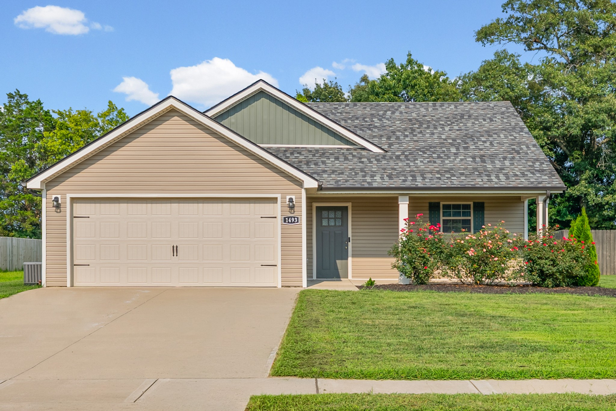 1493 Fredrick Dr Property Photo 1