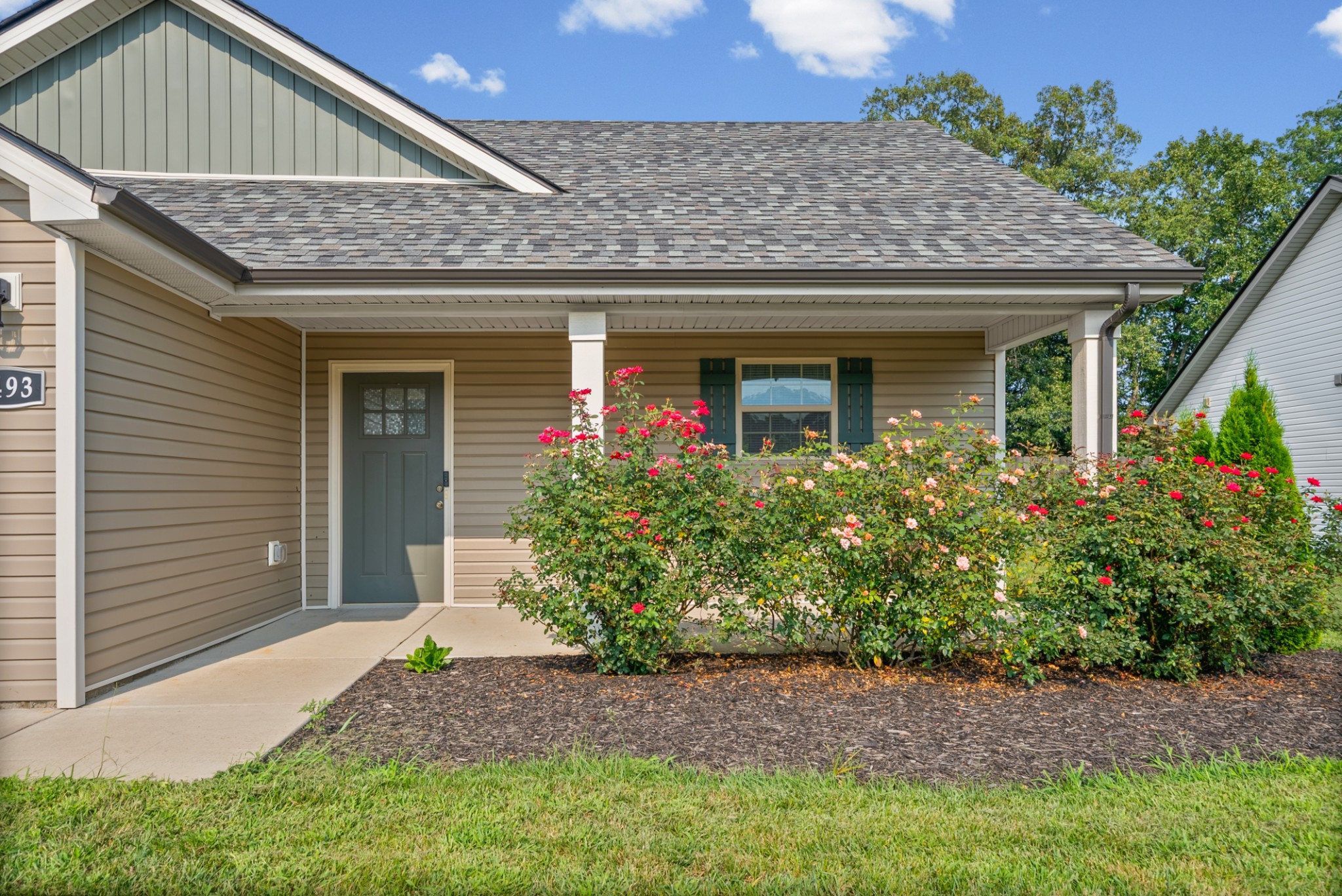 1493 Fredrick Dr Property Photo 3