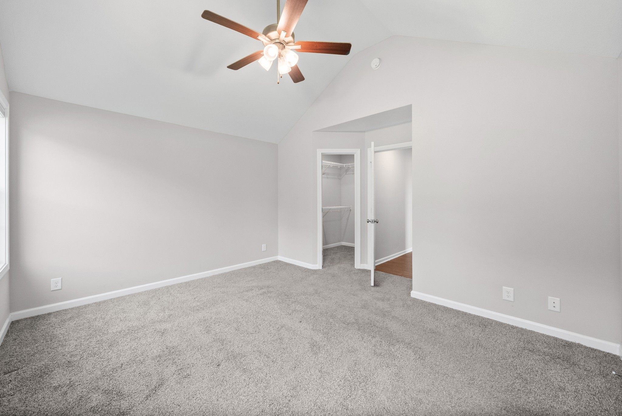 1493 Fredrick Dr Property Photo 20