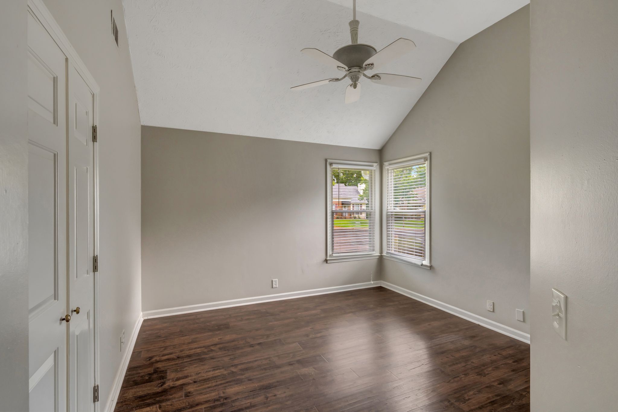 125 Agee Cir, E Property Photo 13