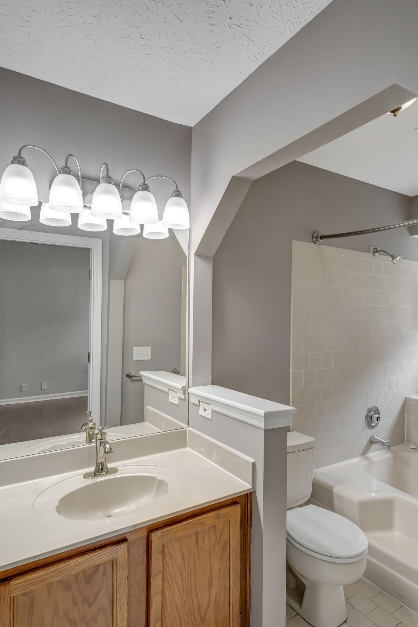 125 Agee Cir, E Property Photo 16