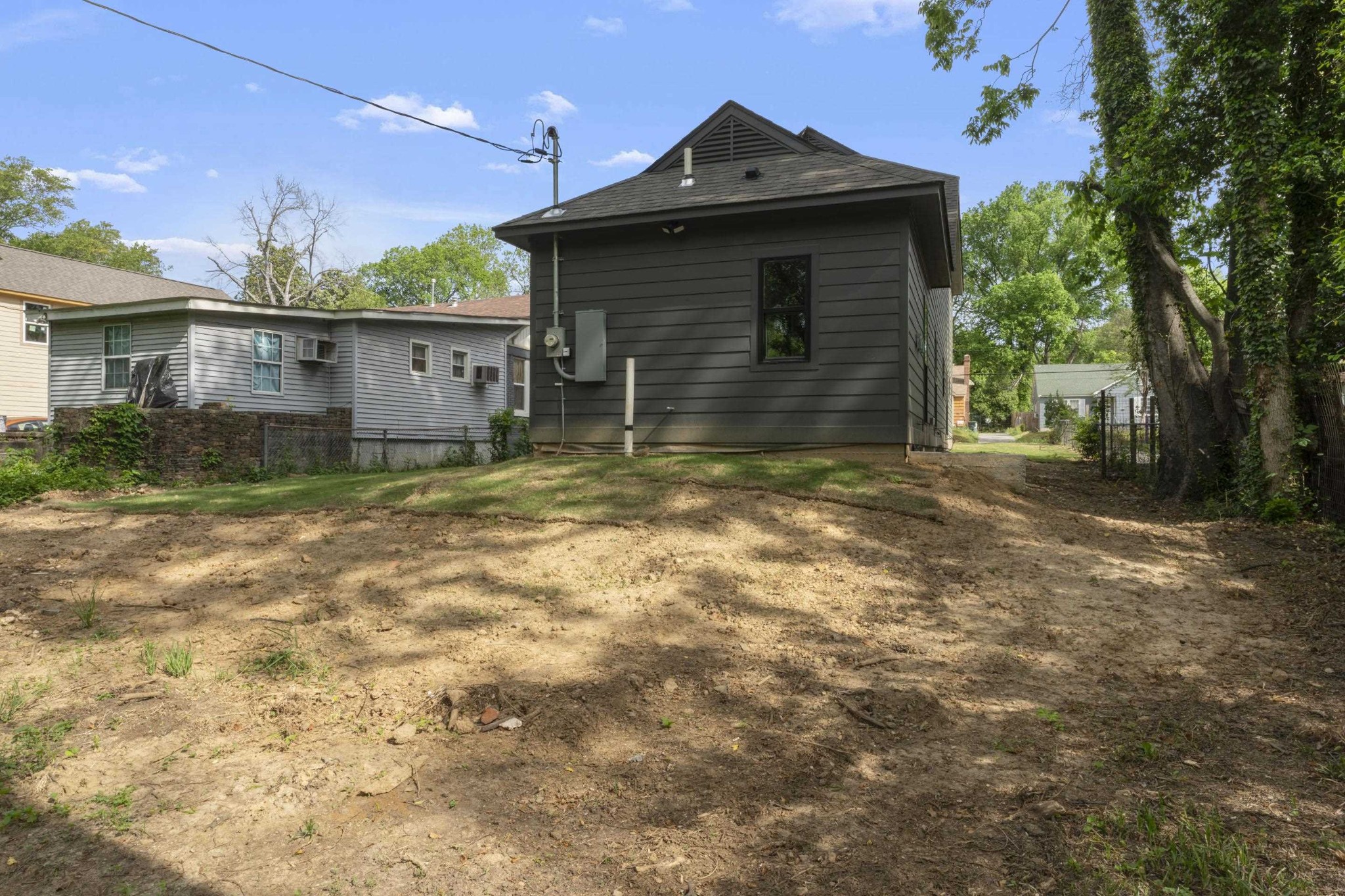 3075 Spottswood Ave Property Photo 6