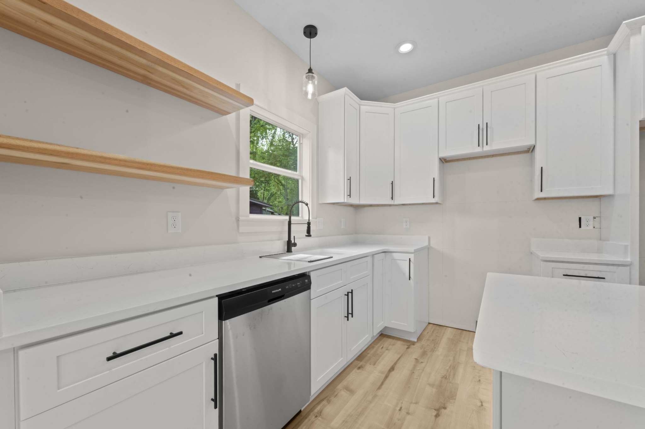 3075 Spottswood Ave Property Photo 11